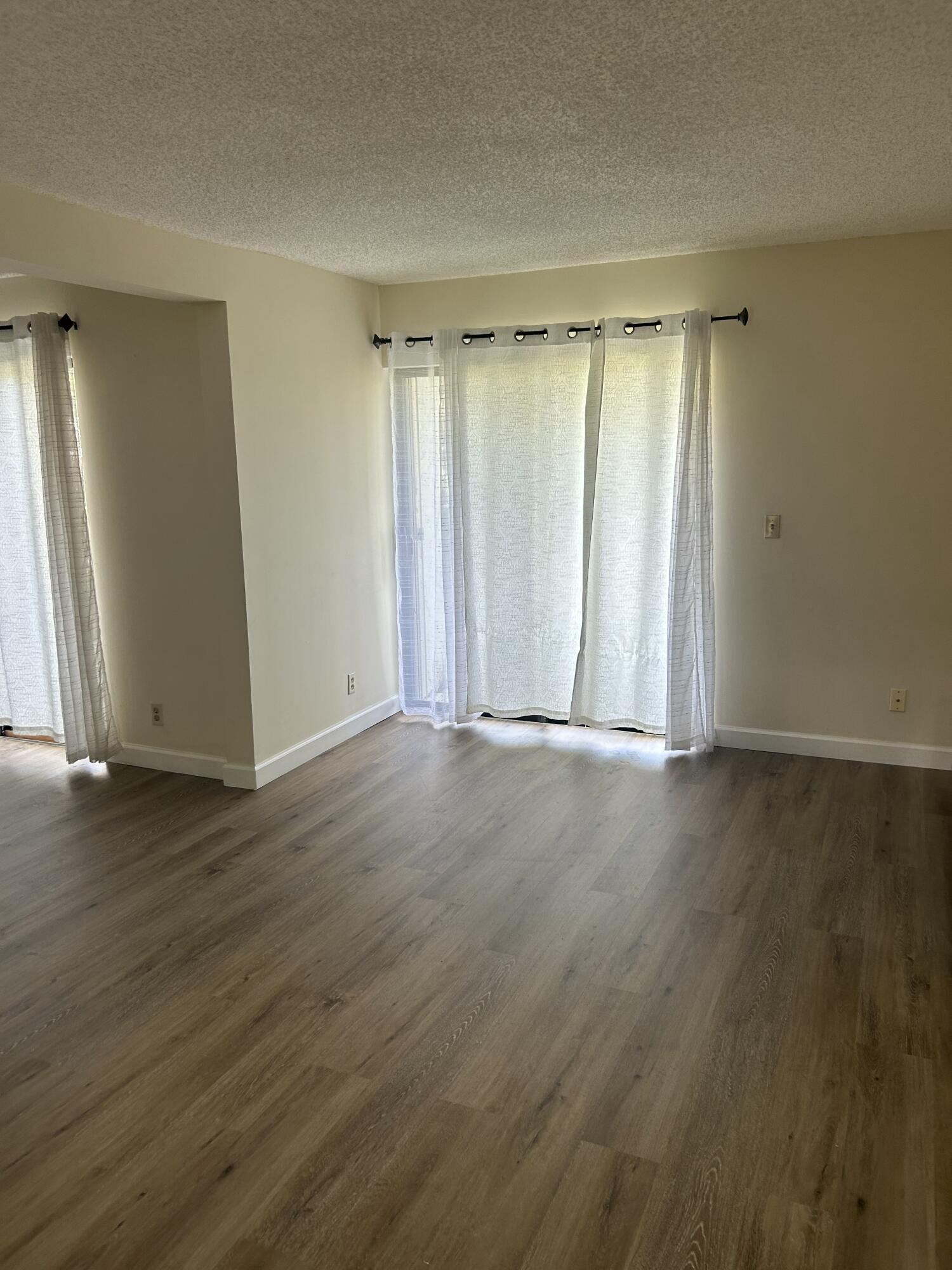 7200 NW 2nd Avenue 68