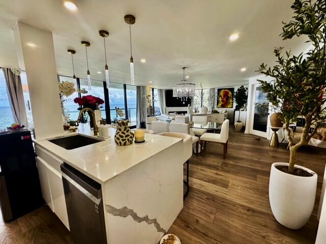 250 S Ocean Boulevard 2a