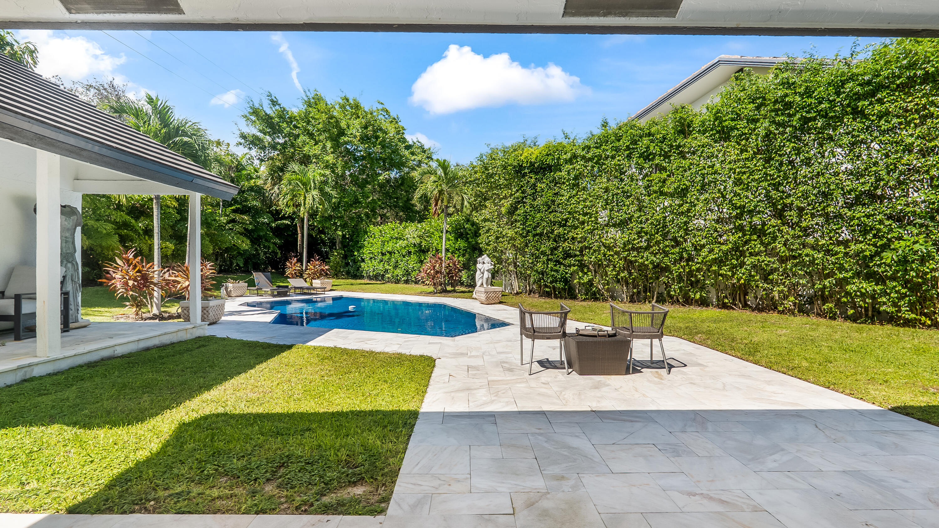 501 Sandpiper Way