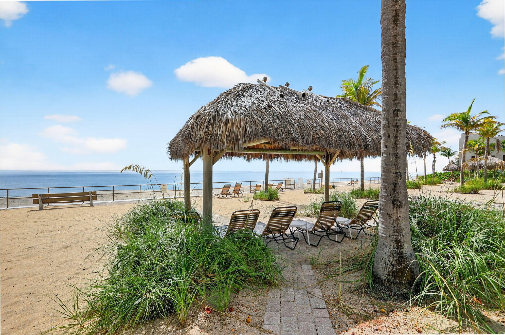 1225 Hillsboro Mile B2