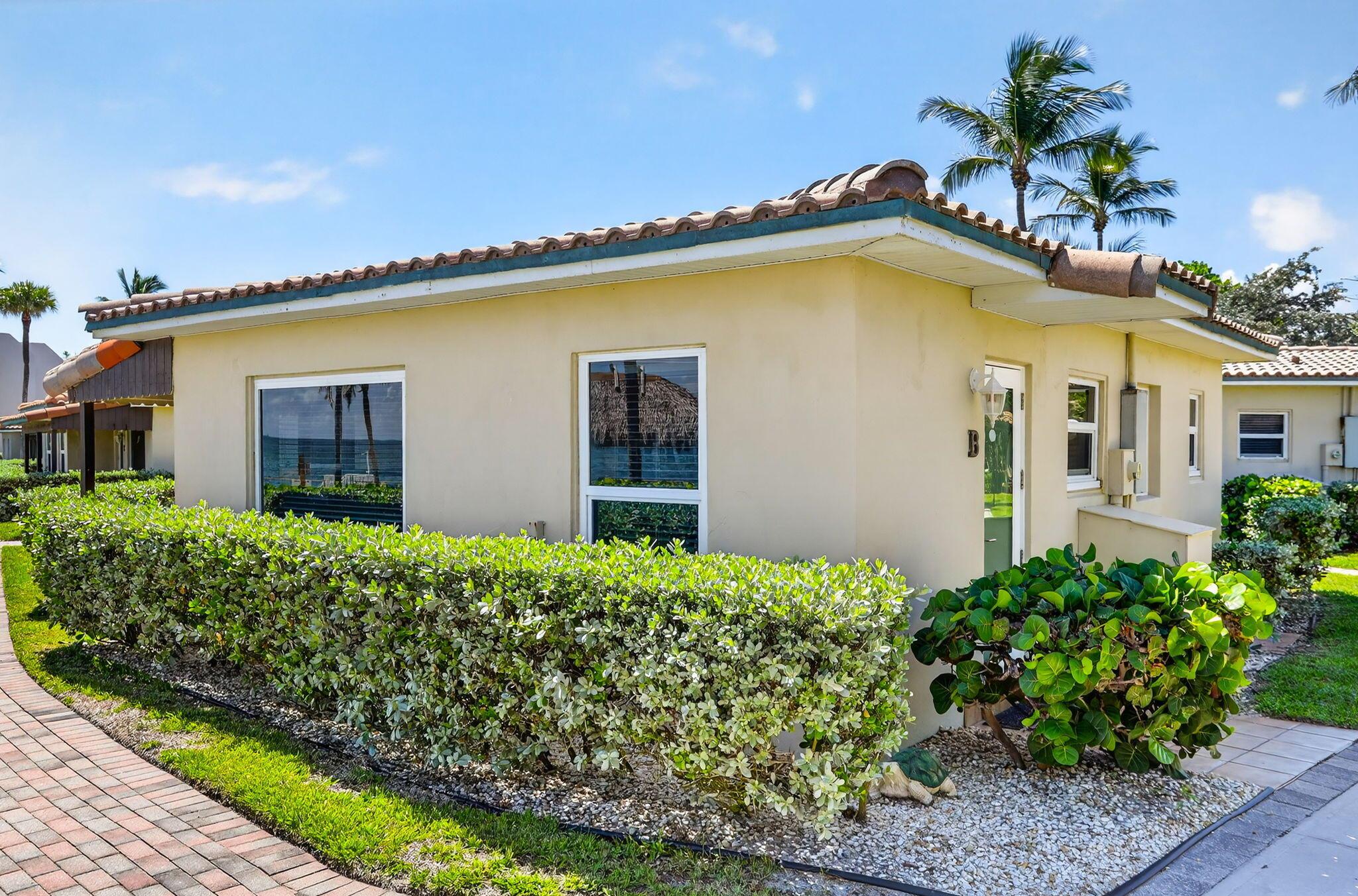 1225 Hillsboro Mile B2