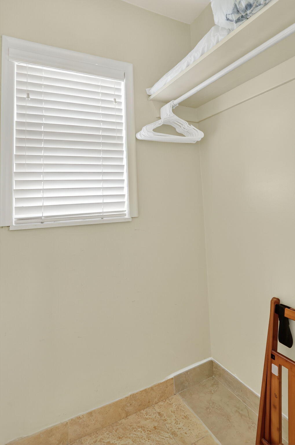 1225 Hillsboro Mile B2