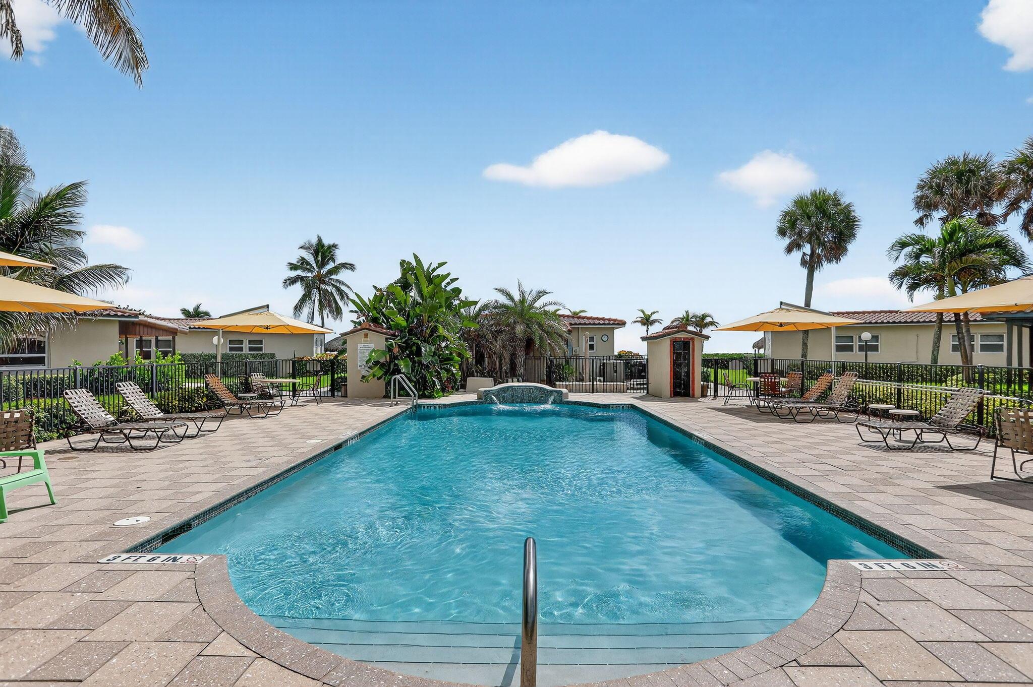 1225 Hillsboro Mile B2