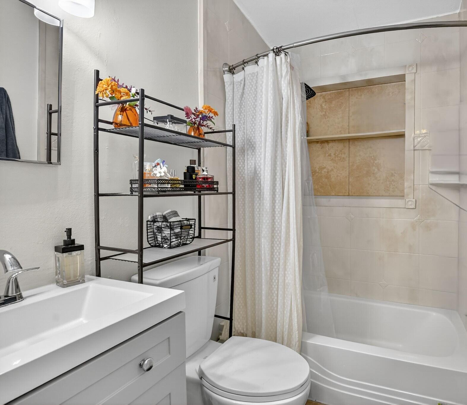 310 Glen Arbor Terrace