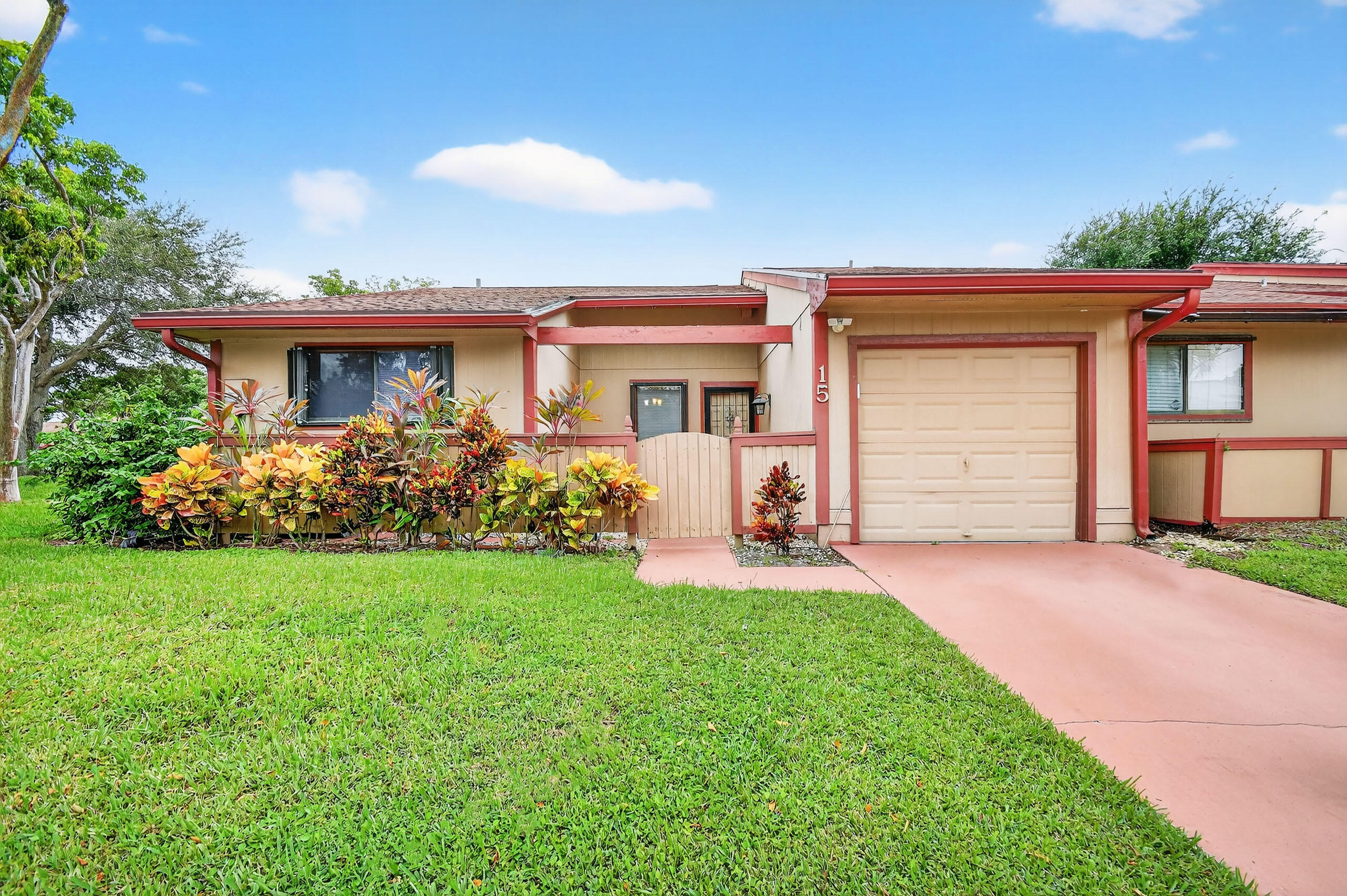 15 Farnworth Drive