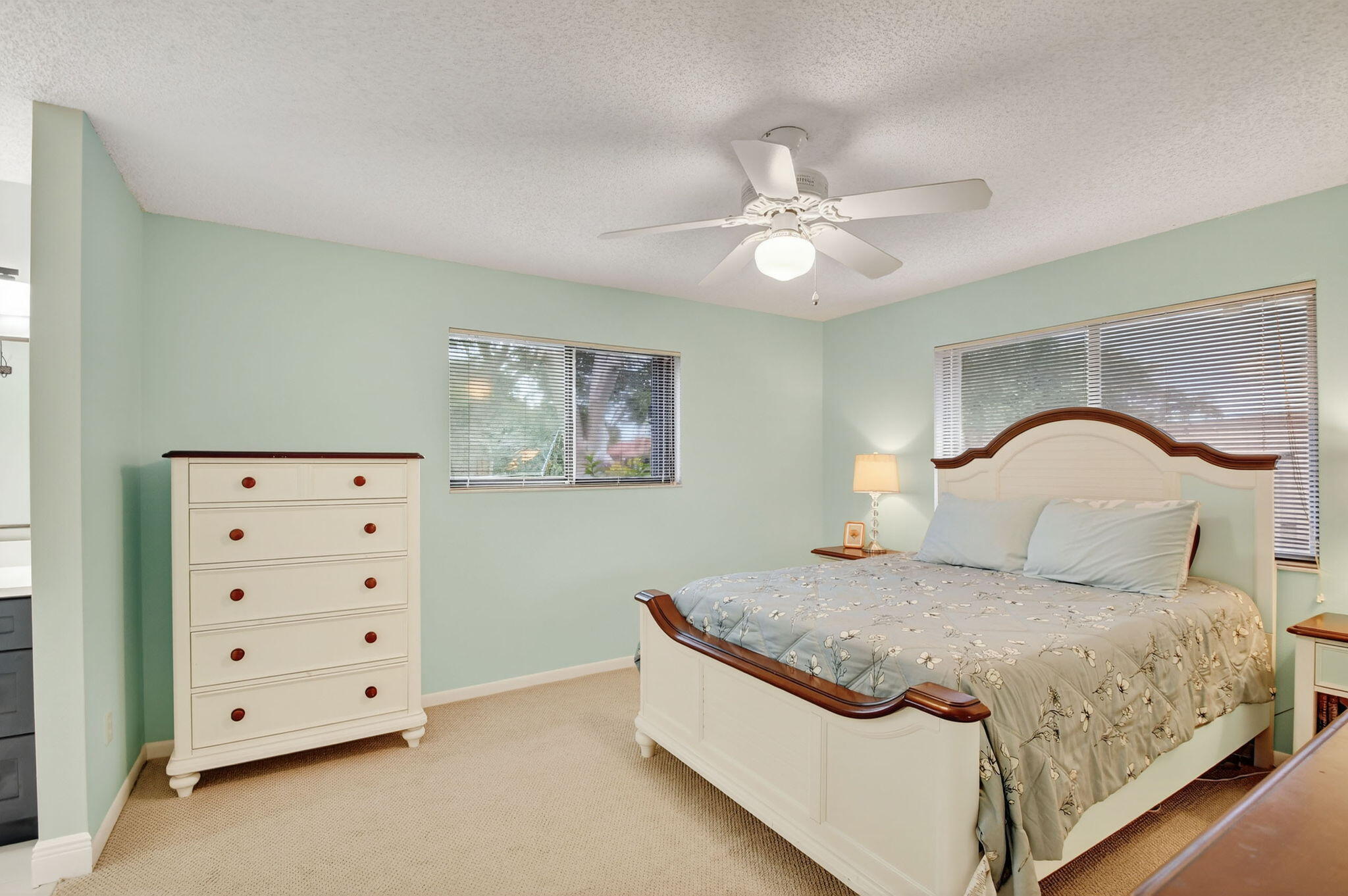 15 Farnworth Drive