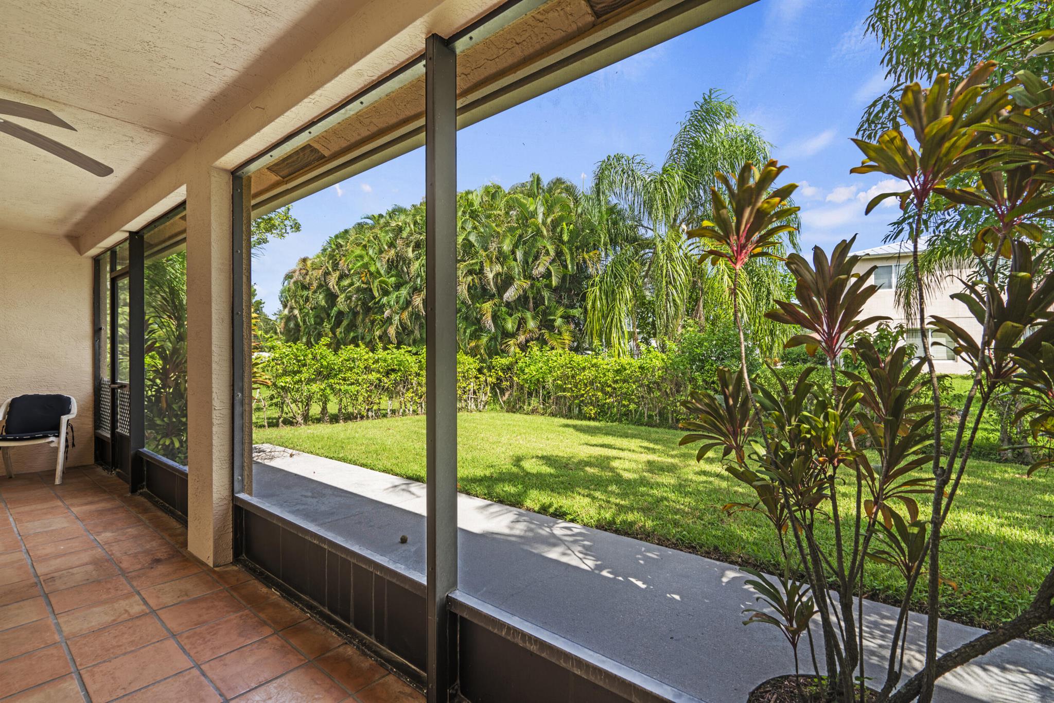 2064 SW Newport Isles Boulevard