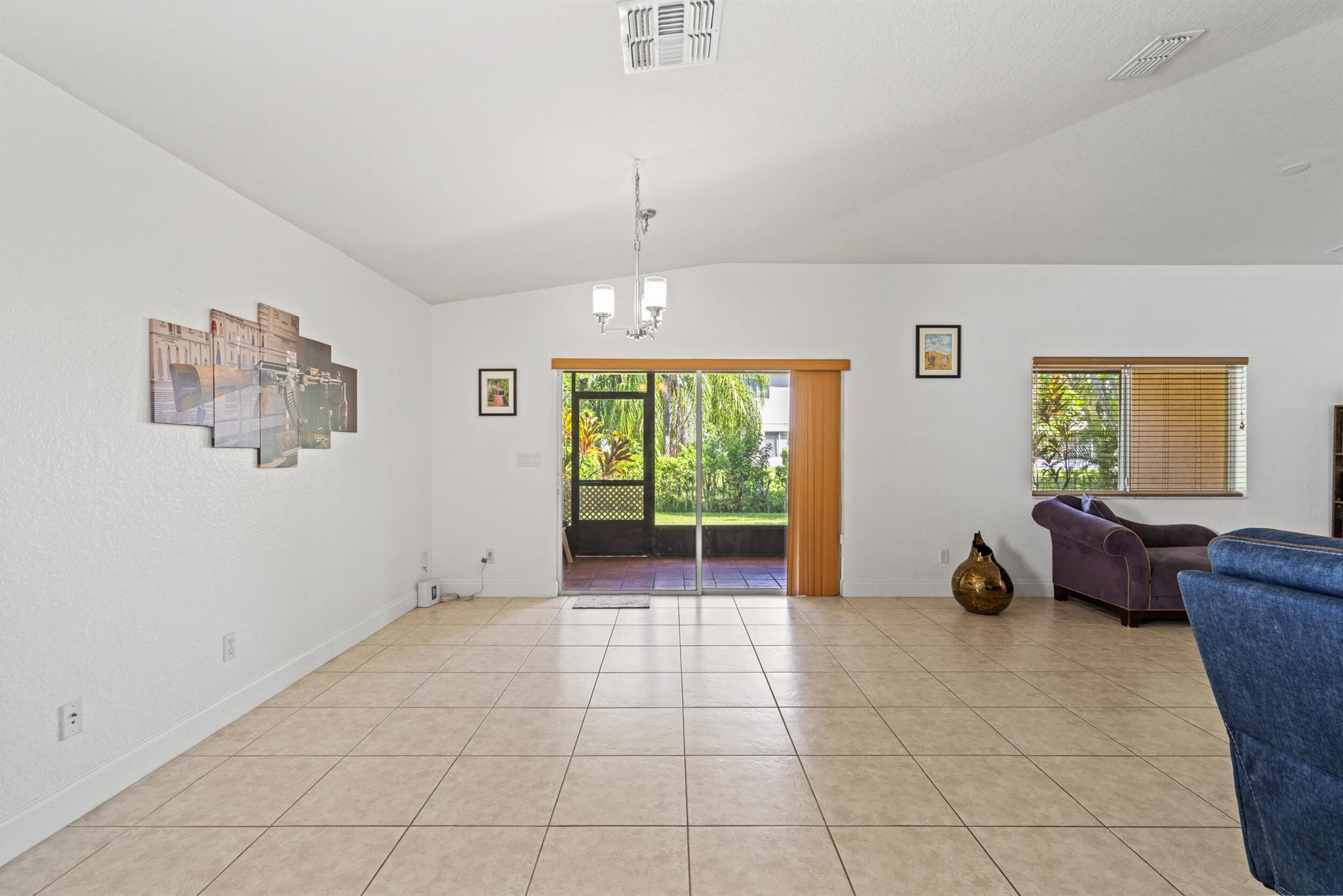 2064 SW Newport Isles Boulevard