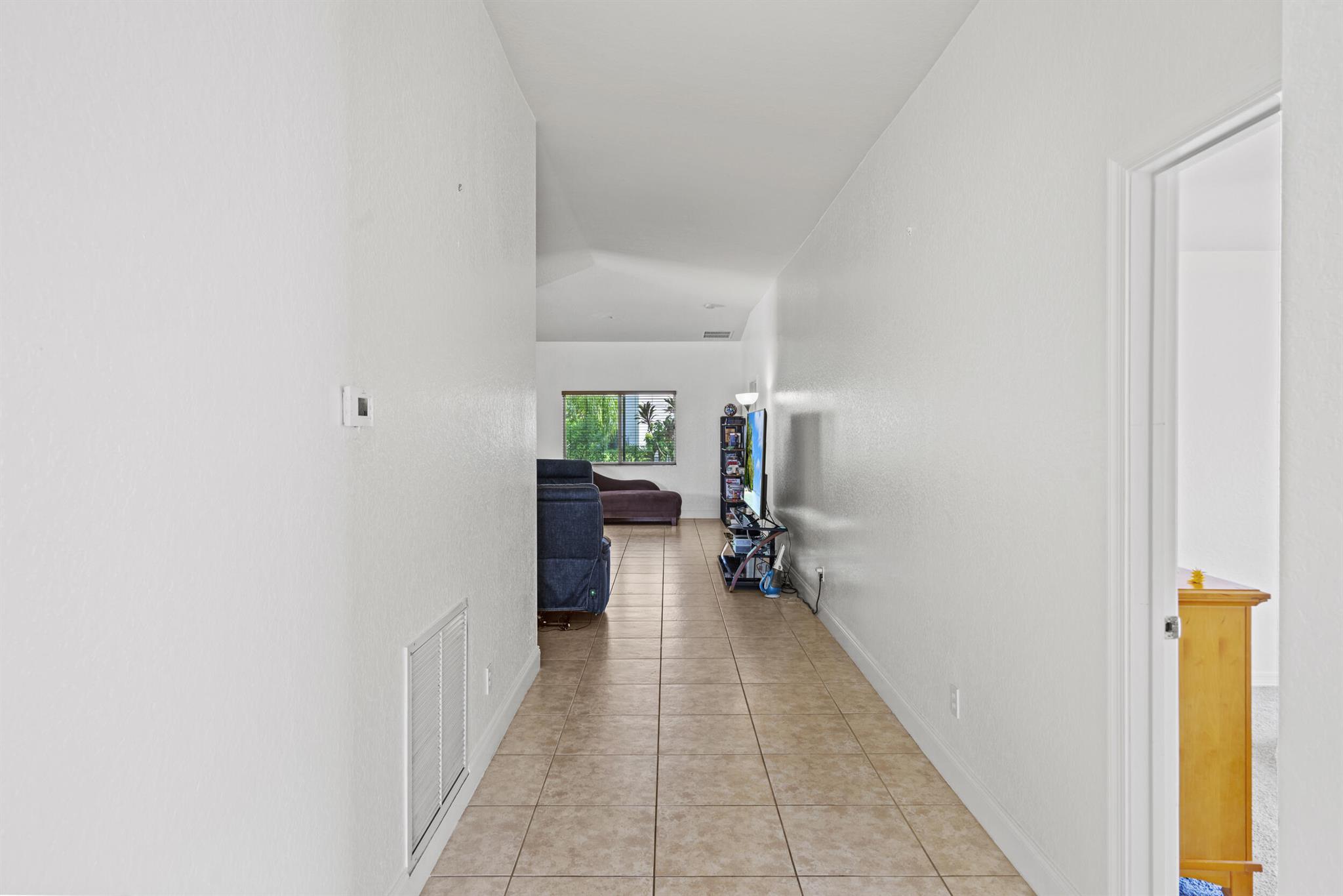 2064 SW Newport Isles Boulevard