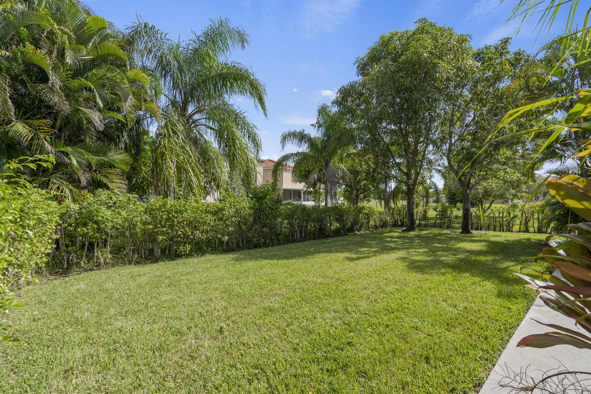 2064 SW Newport Isles Boulevard