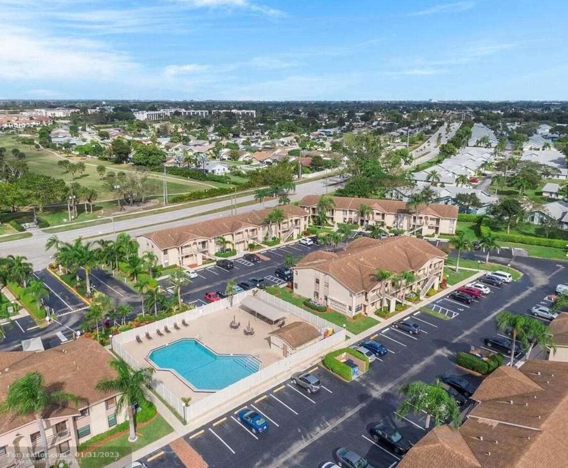 9466 Boca Cove Circle 303