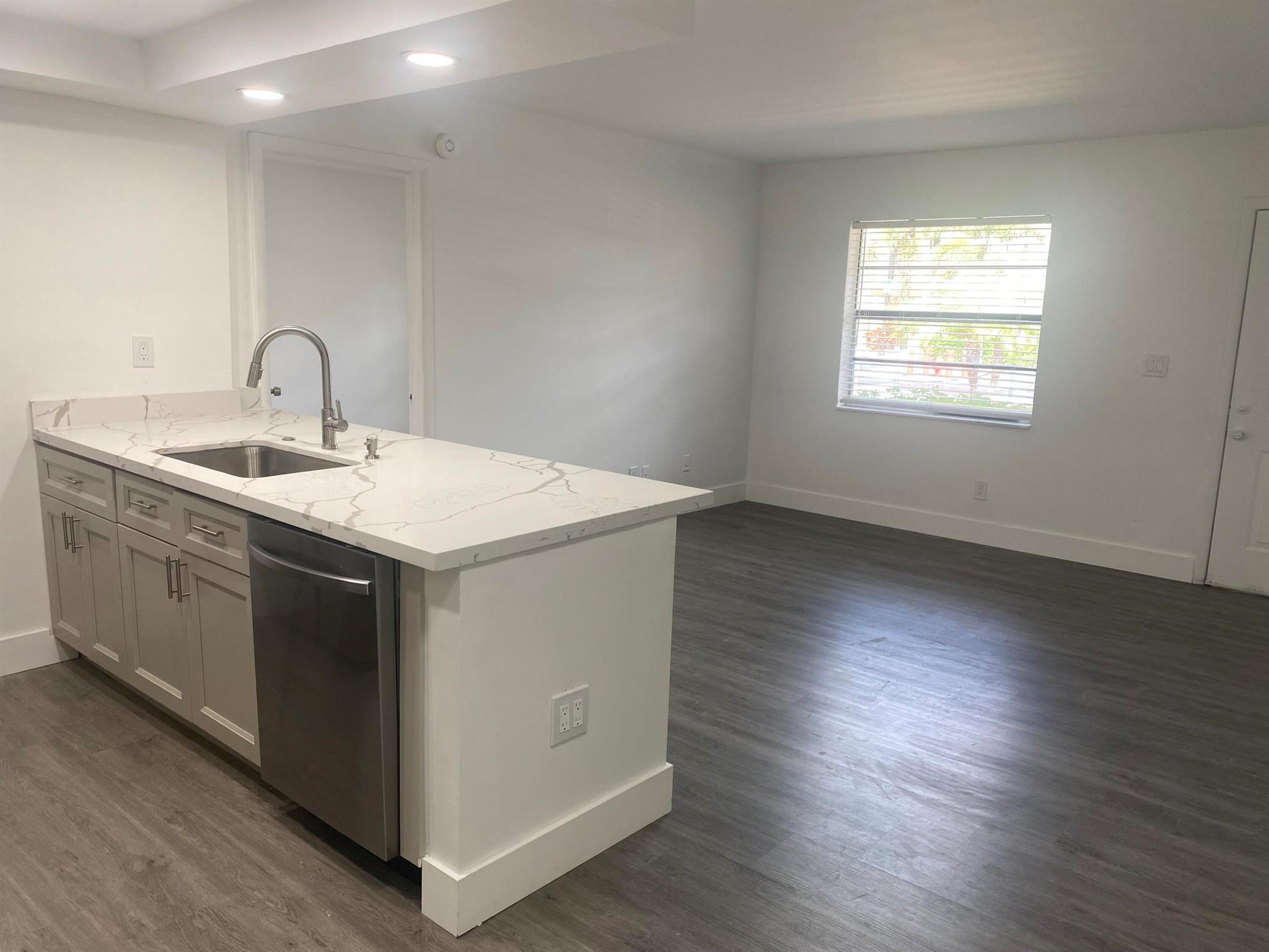 9466 Boca Cove Circle 303