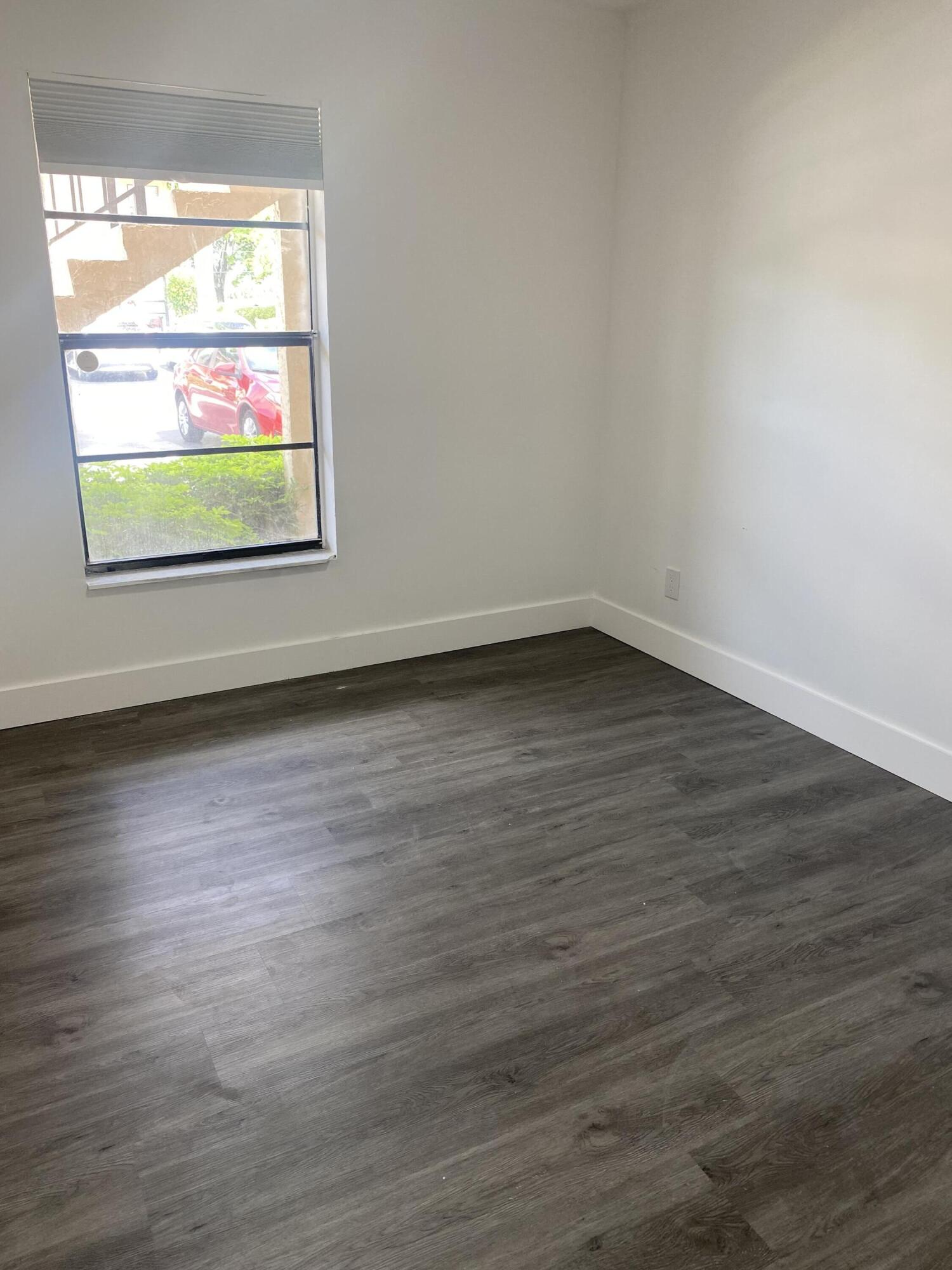 9466 Boca Cove Circle 303