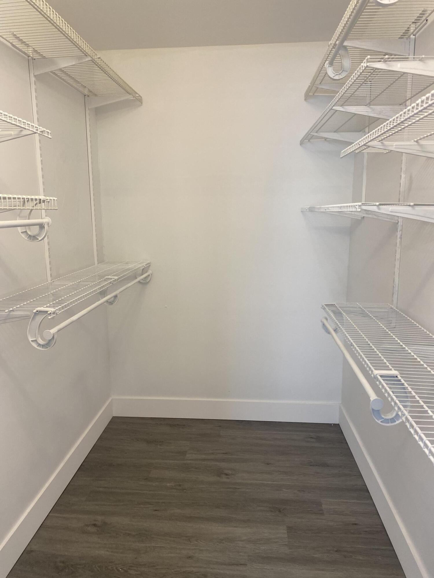 9466 Boca Cove Circle 303