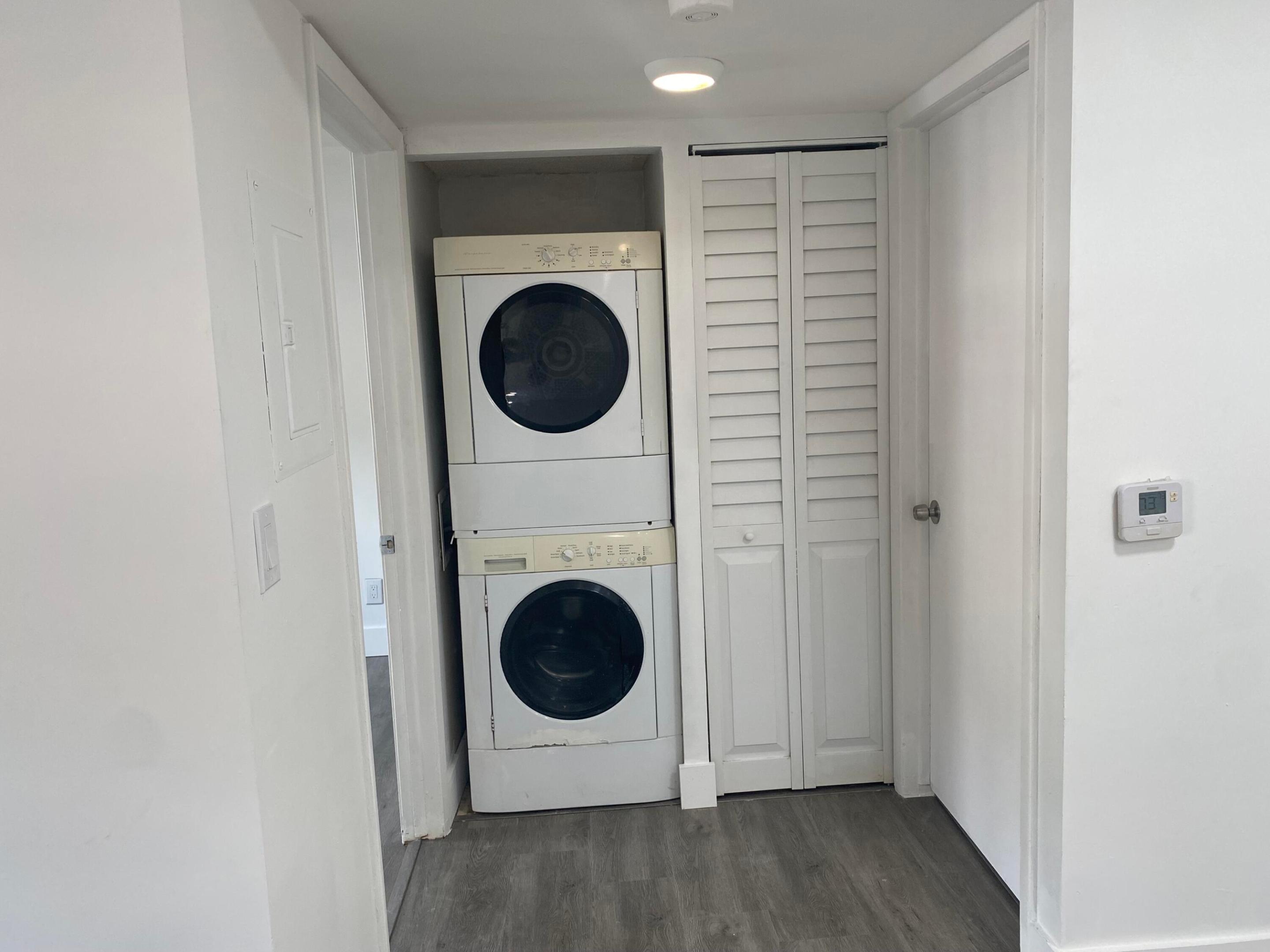 9466 Boca Cove Circle 303