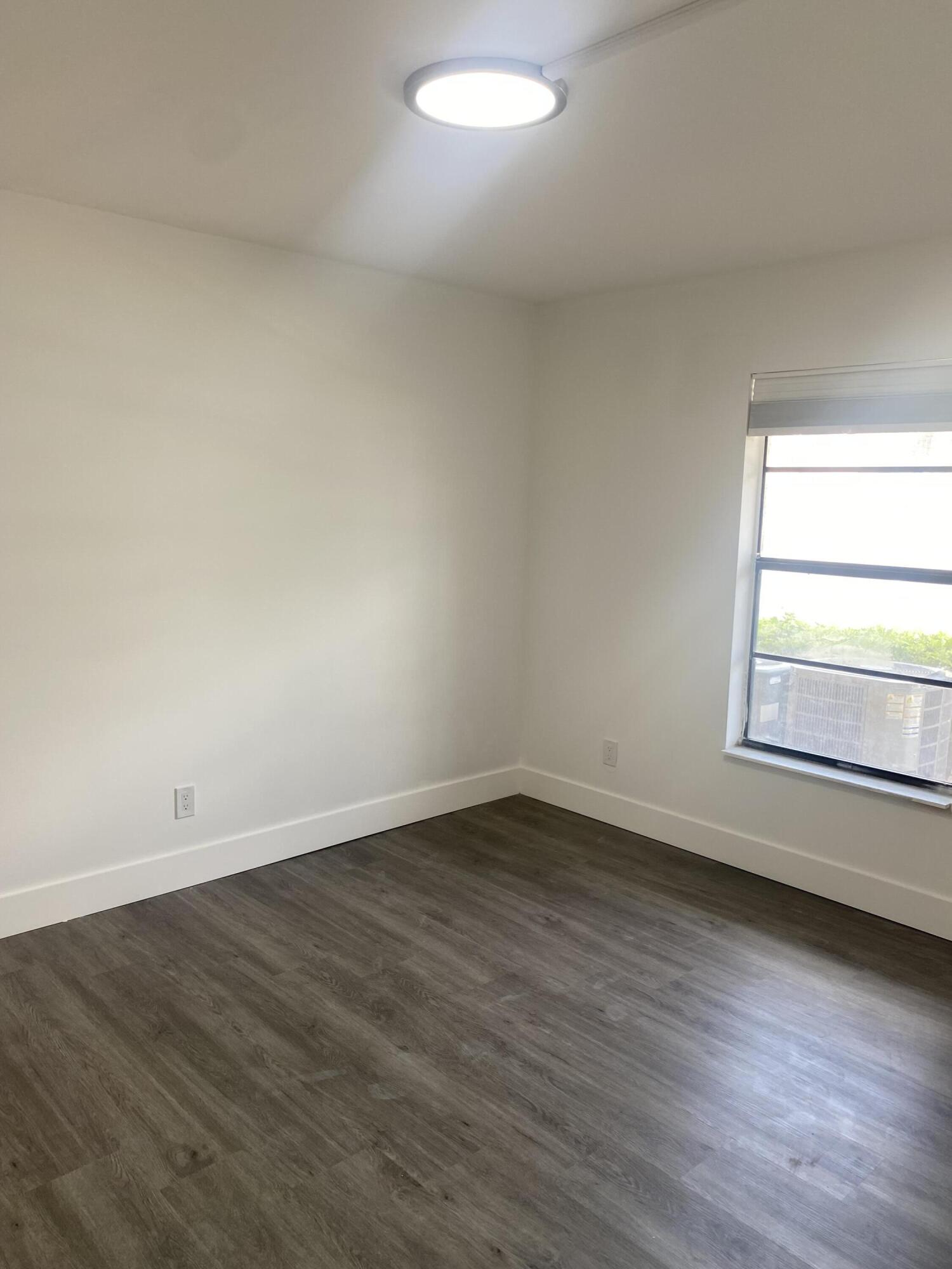 9466 Boca Cove Circle 303