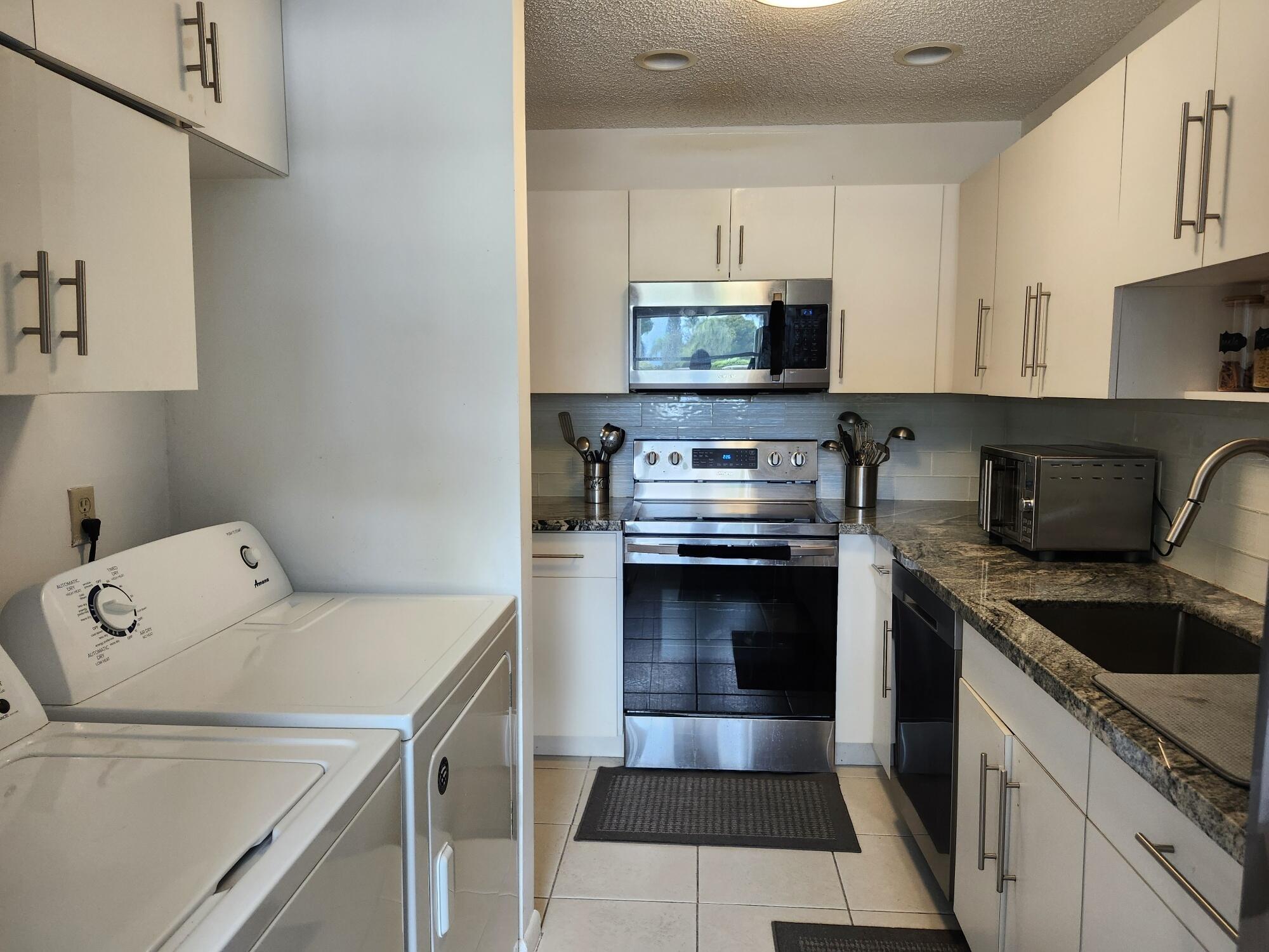 1141 Calamondin Terrace 101