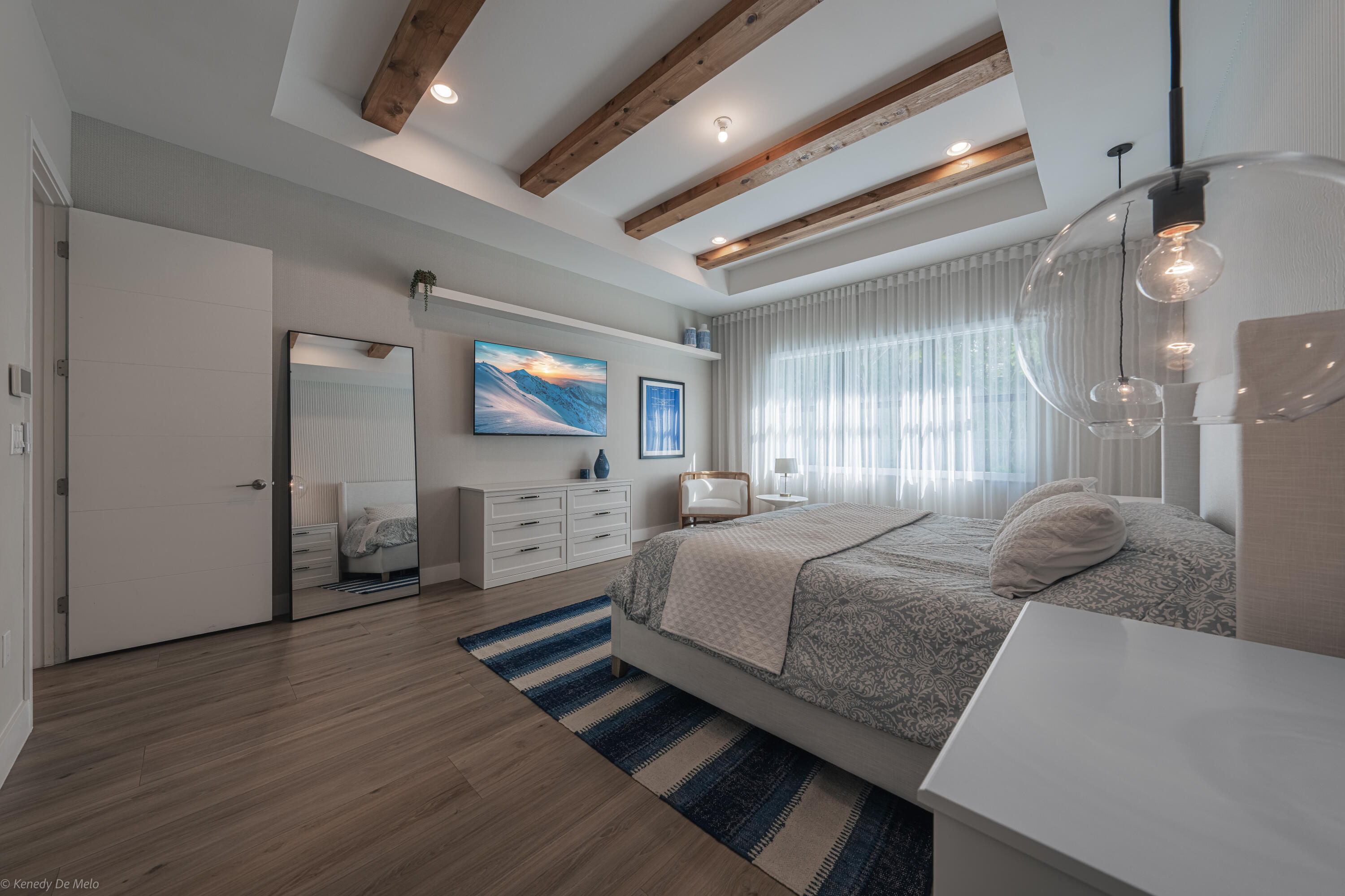 8652 Dream Falls Street