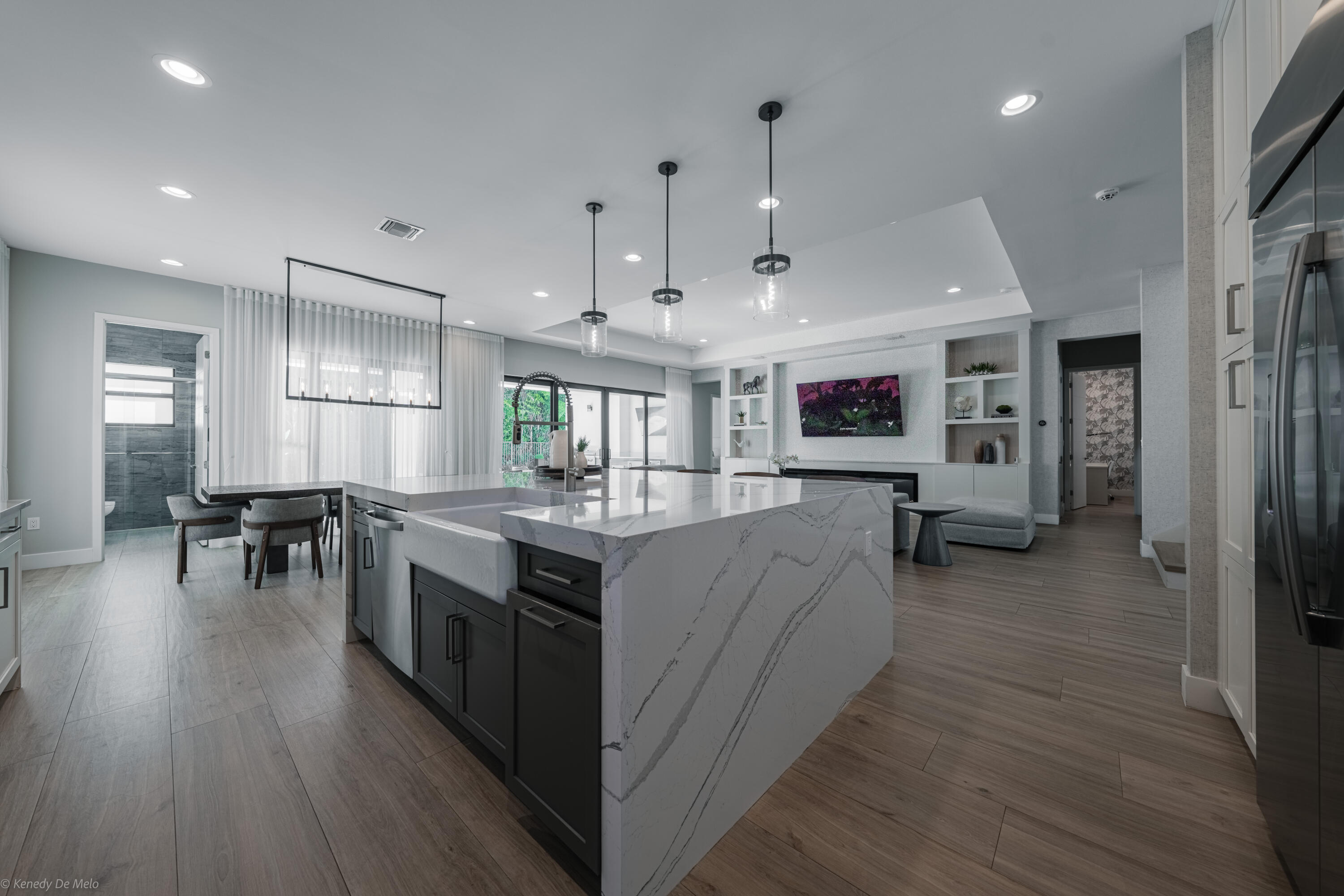 8652 Dream Falls Street