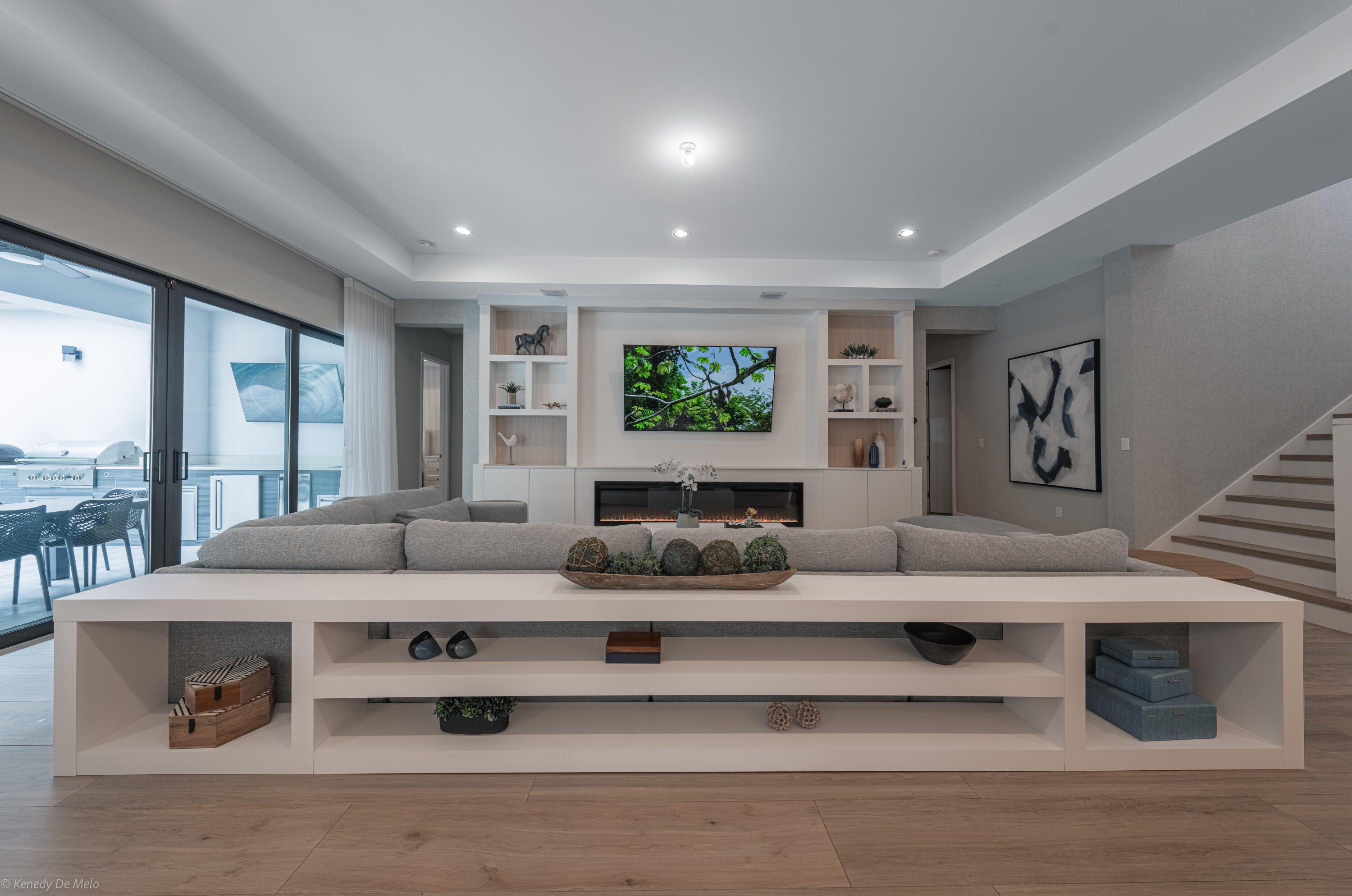 8652 Dream Falls Street