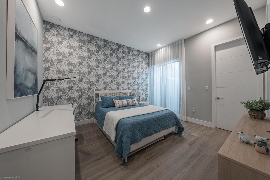 8652 Dream Falls Street