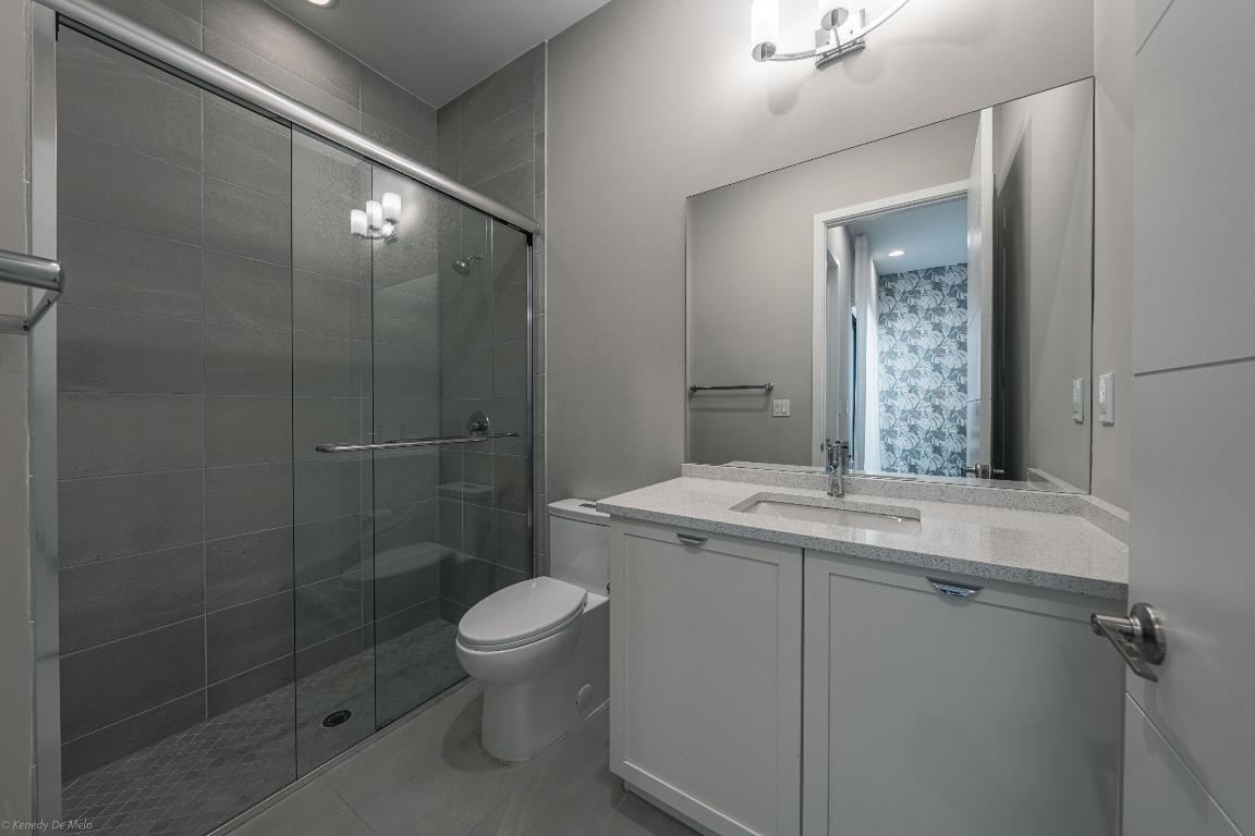 8652 Dream Falls Street