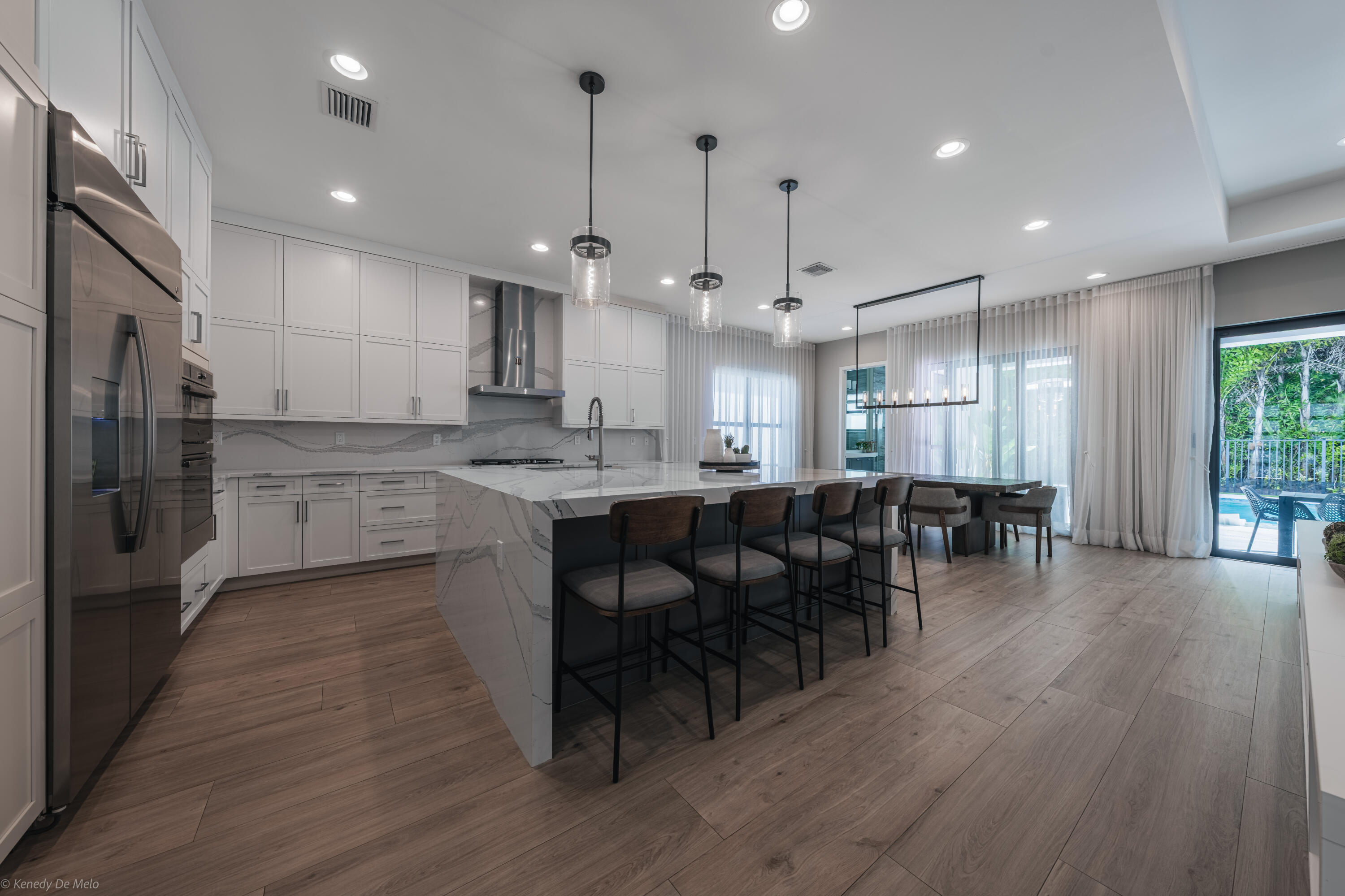 8652 Dream Falls Street