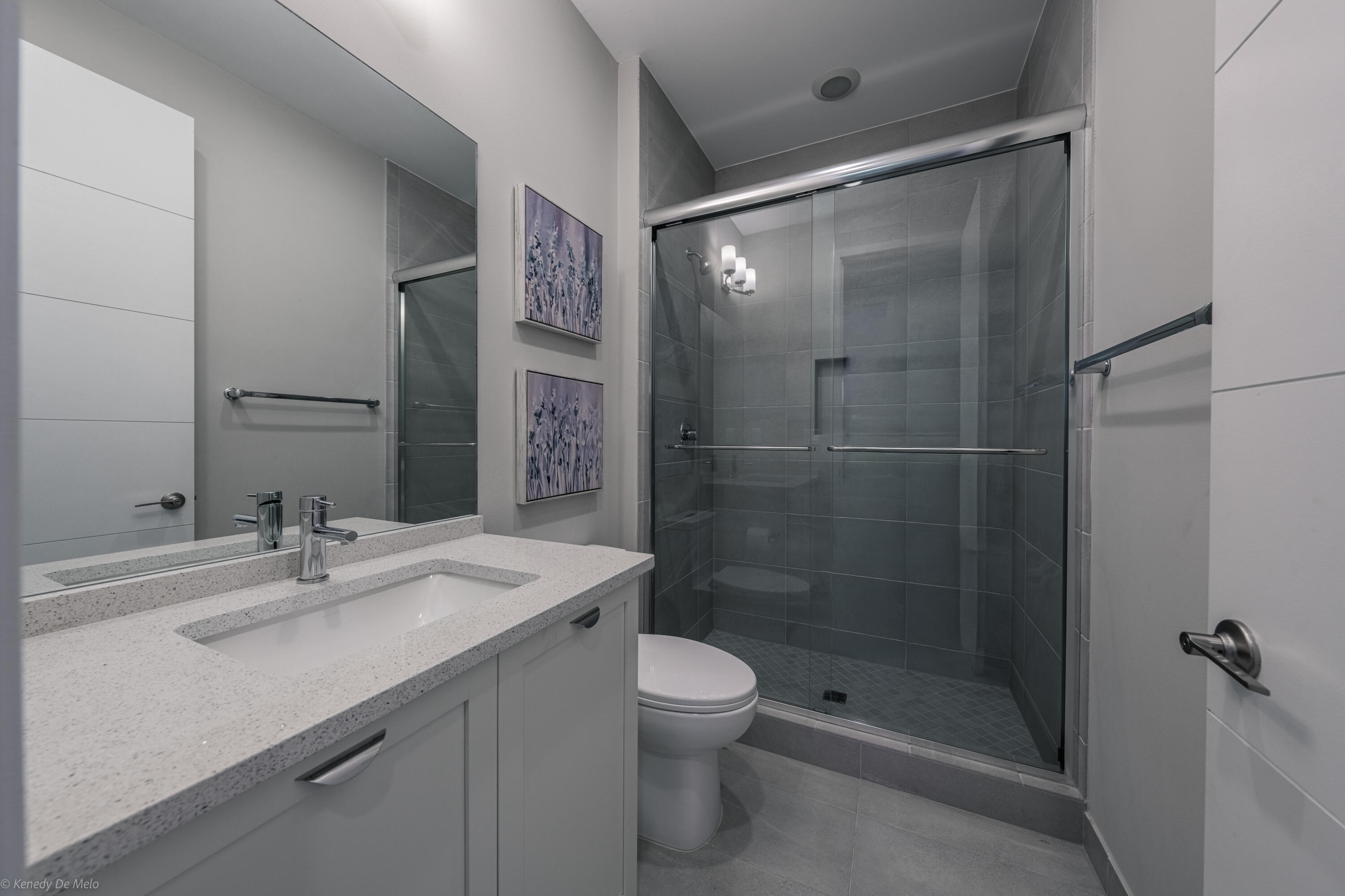 8652 Dream Falls Street