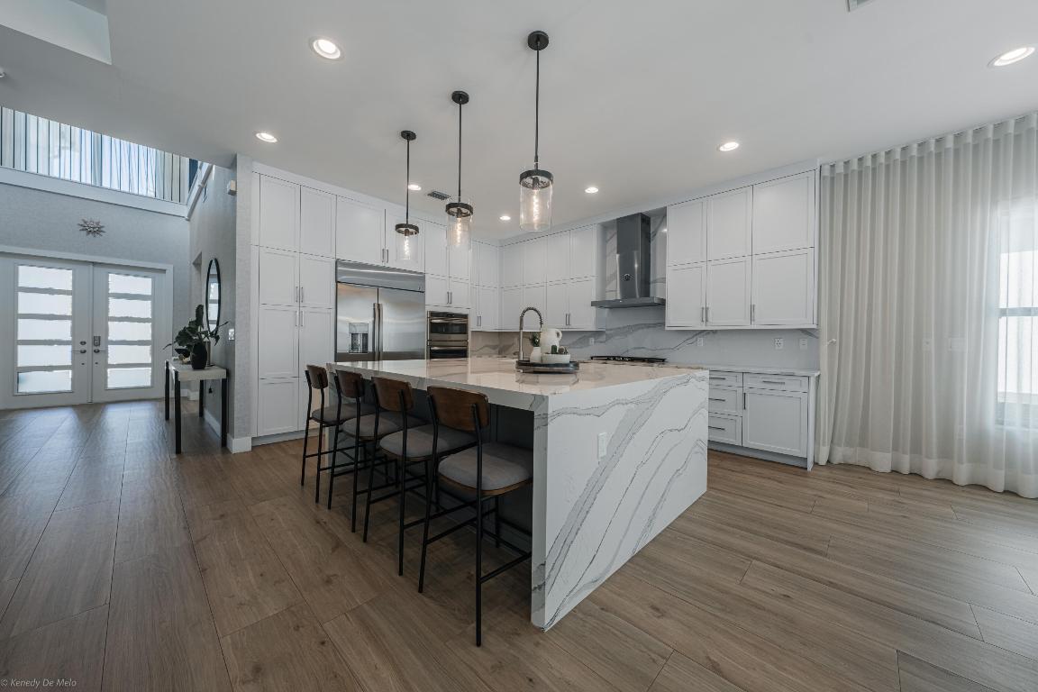 8652 Dream Falls Street