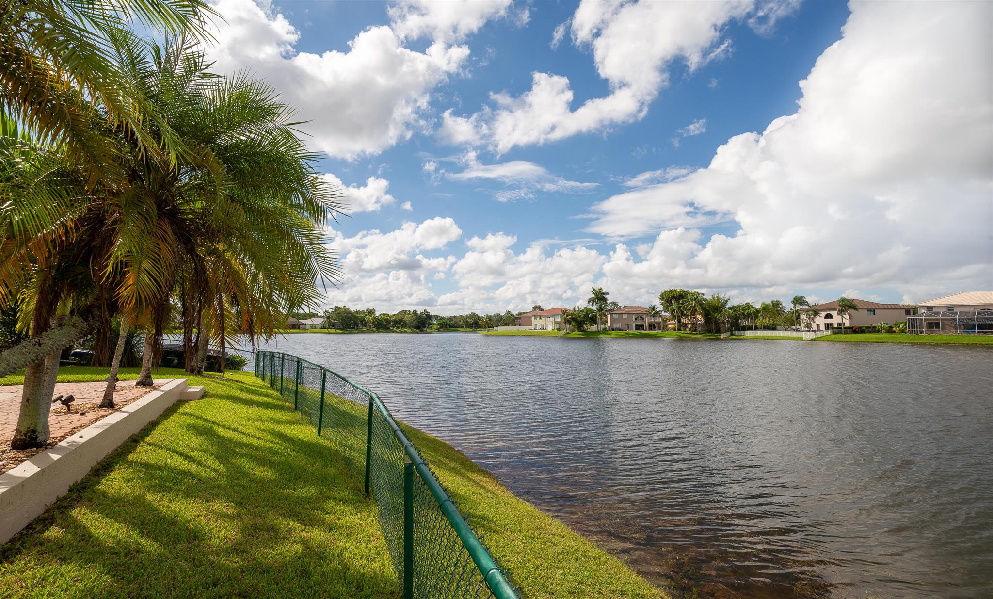 122 SW 164th Terrace