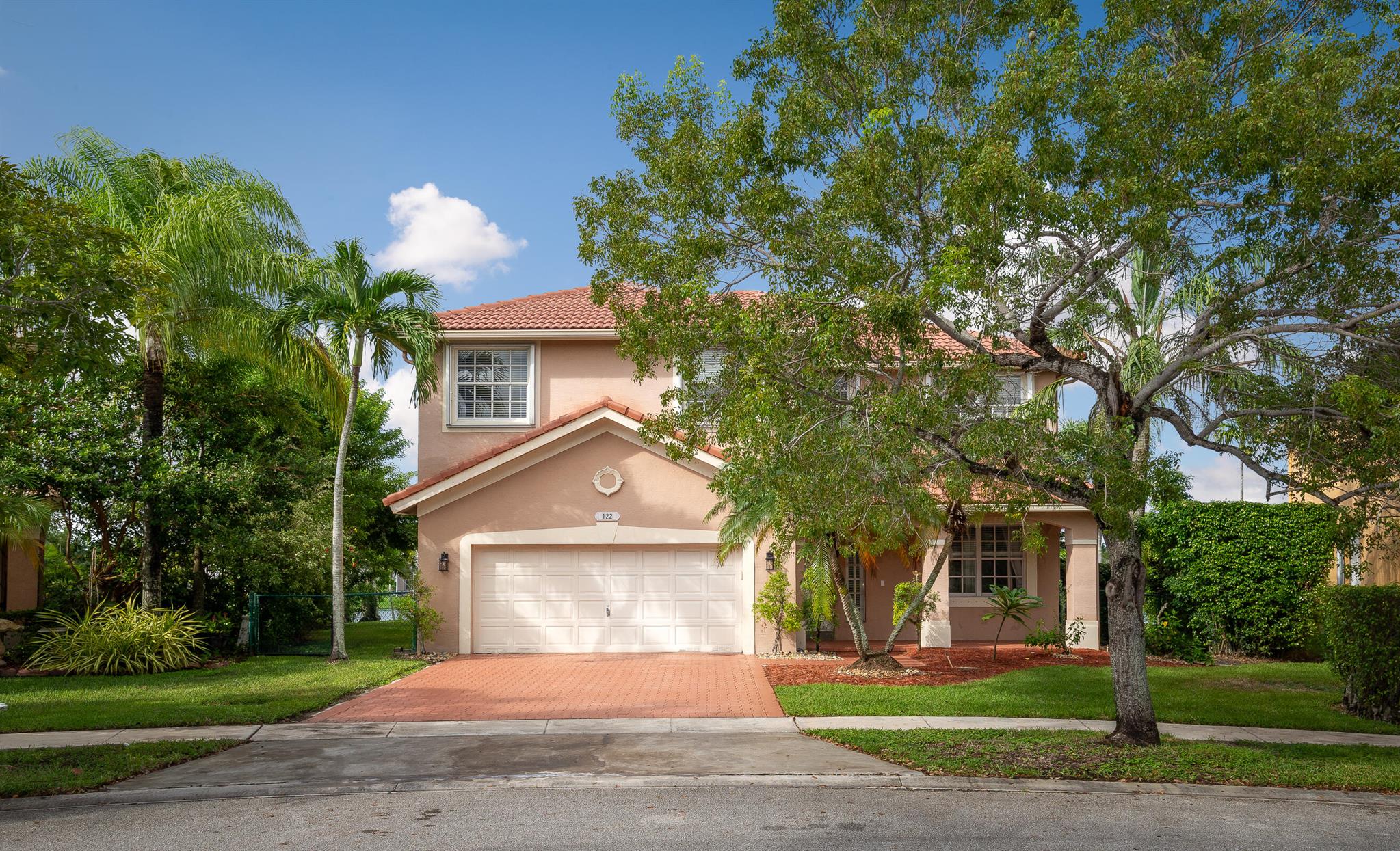 122 SW 164th Terrace