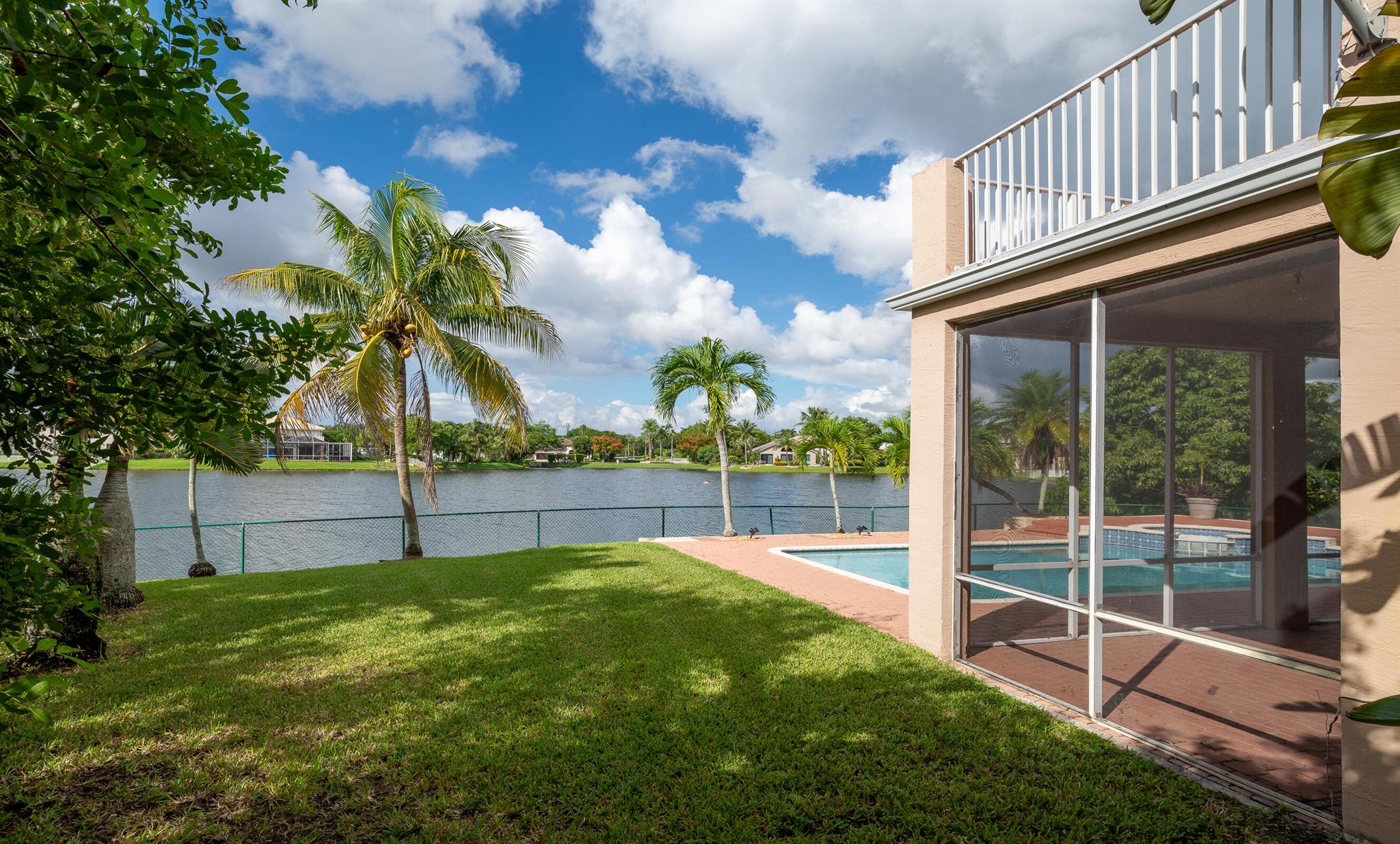 122 SW 164th Terrace