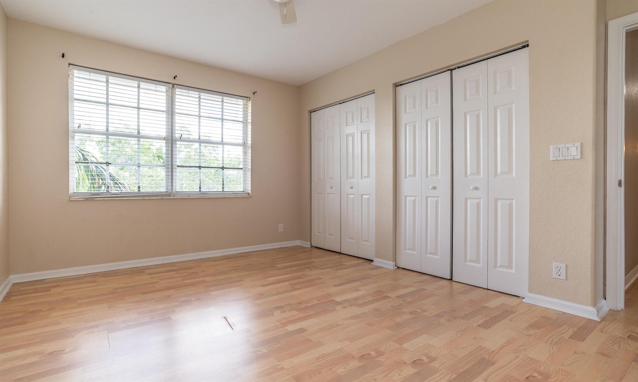 122 SW 164th Terrace