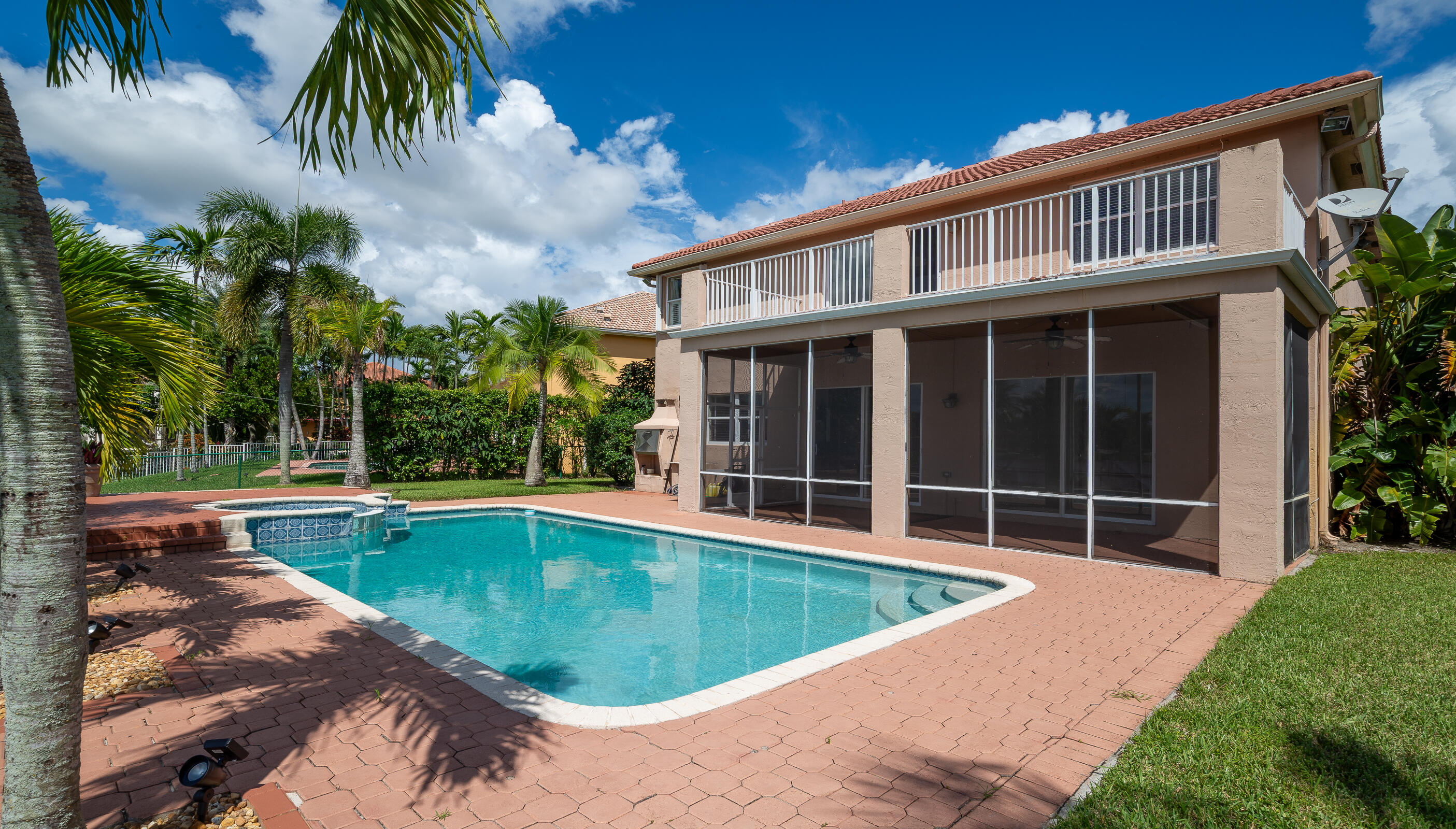 122 SW 164th Terrace