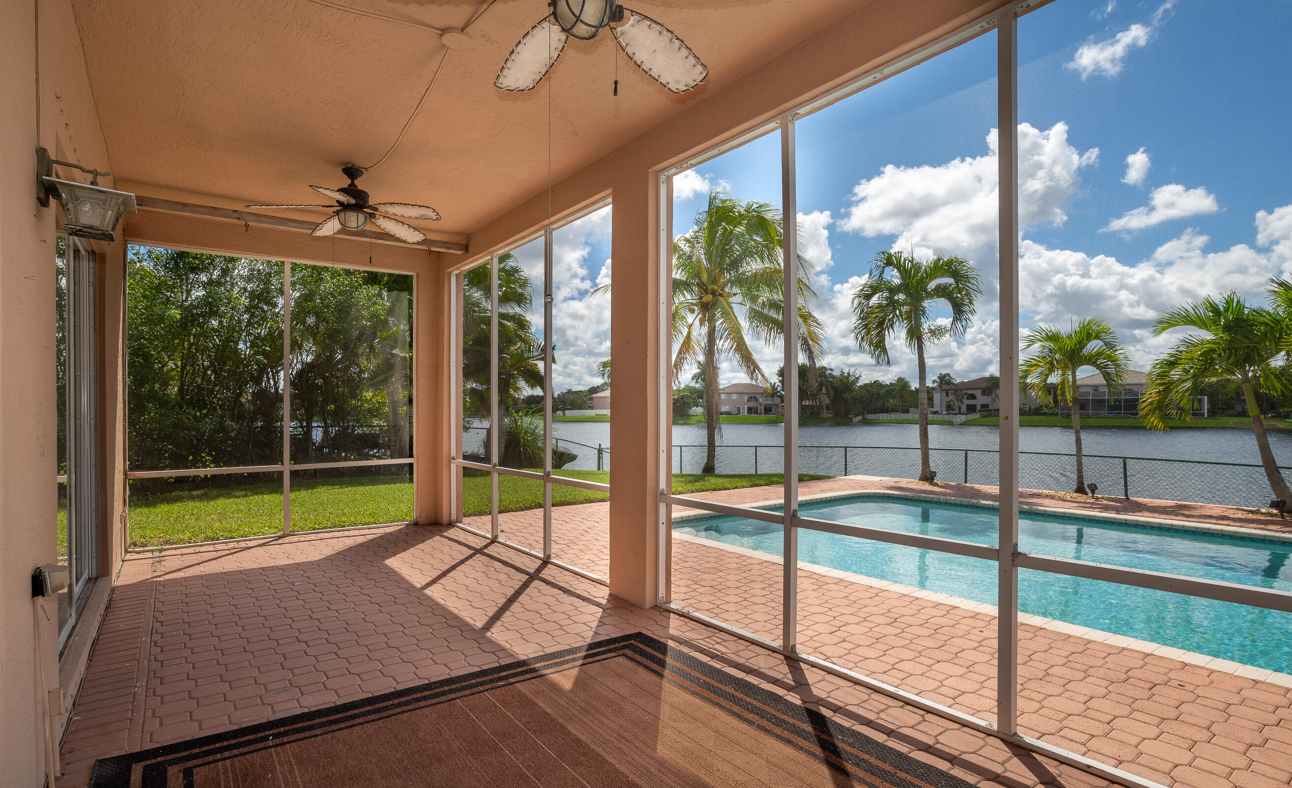 122 SW 164th Terrace