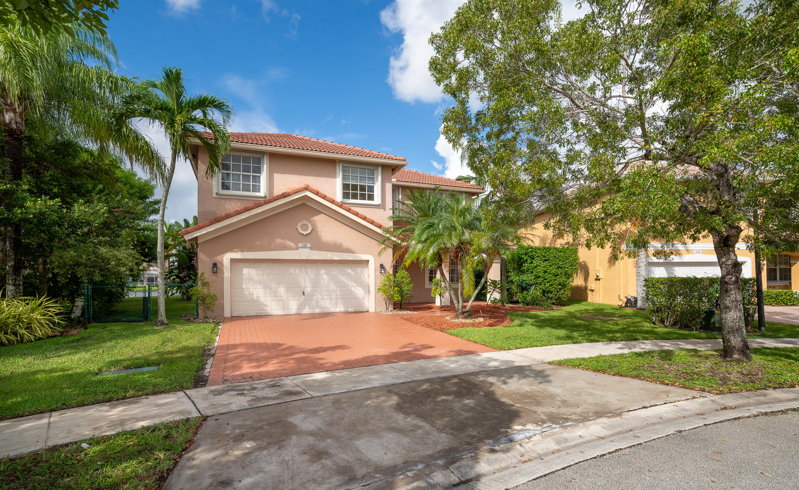 122 SW 164th Terrace