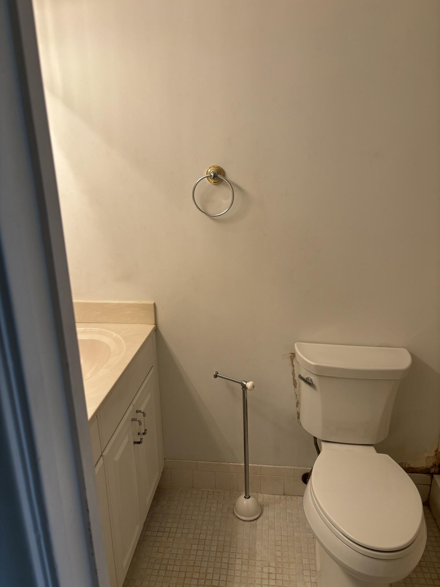1700 Dover Road 215-A
