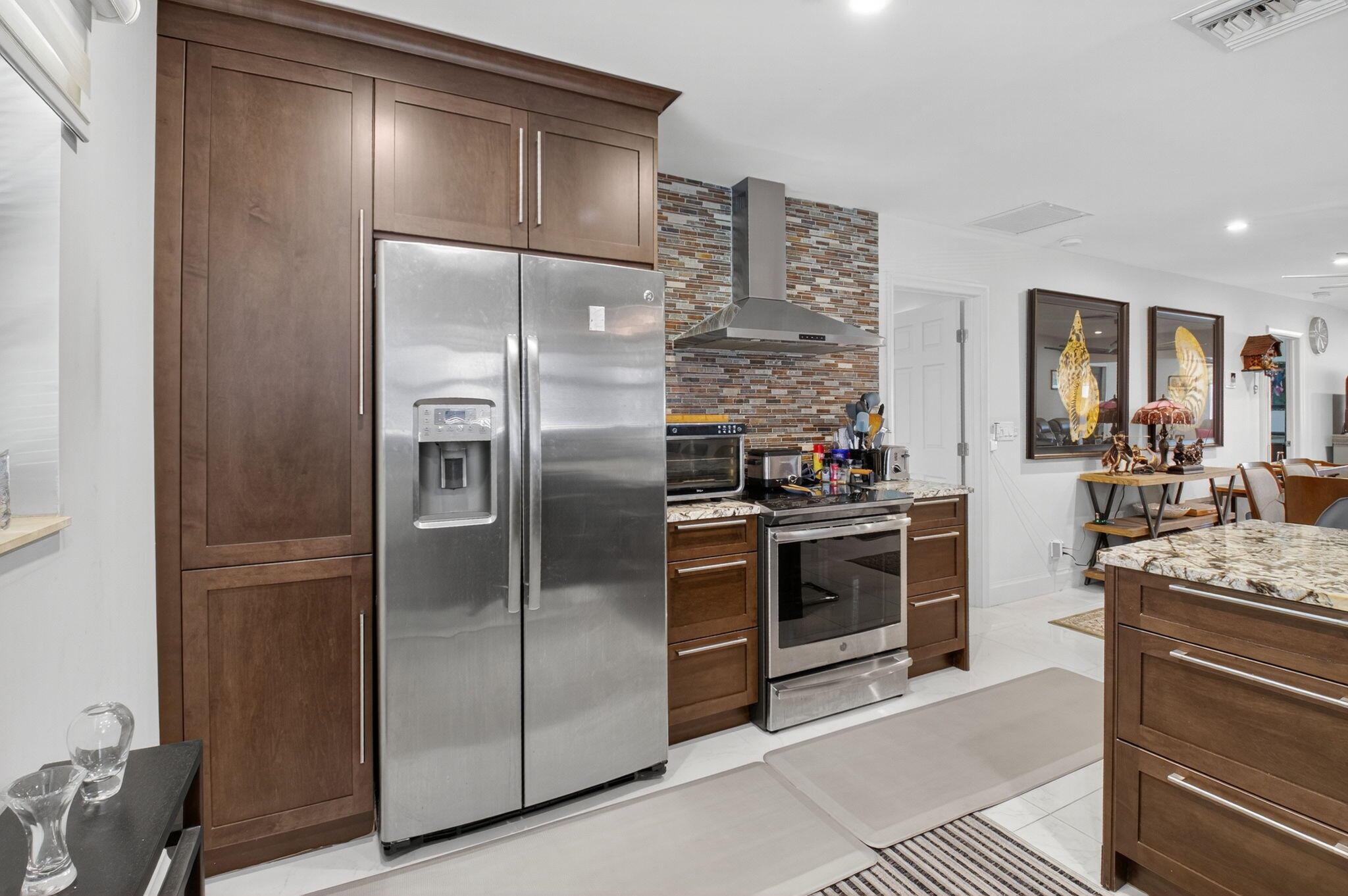 737 Whippoorwill Lane