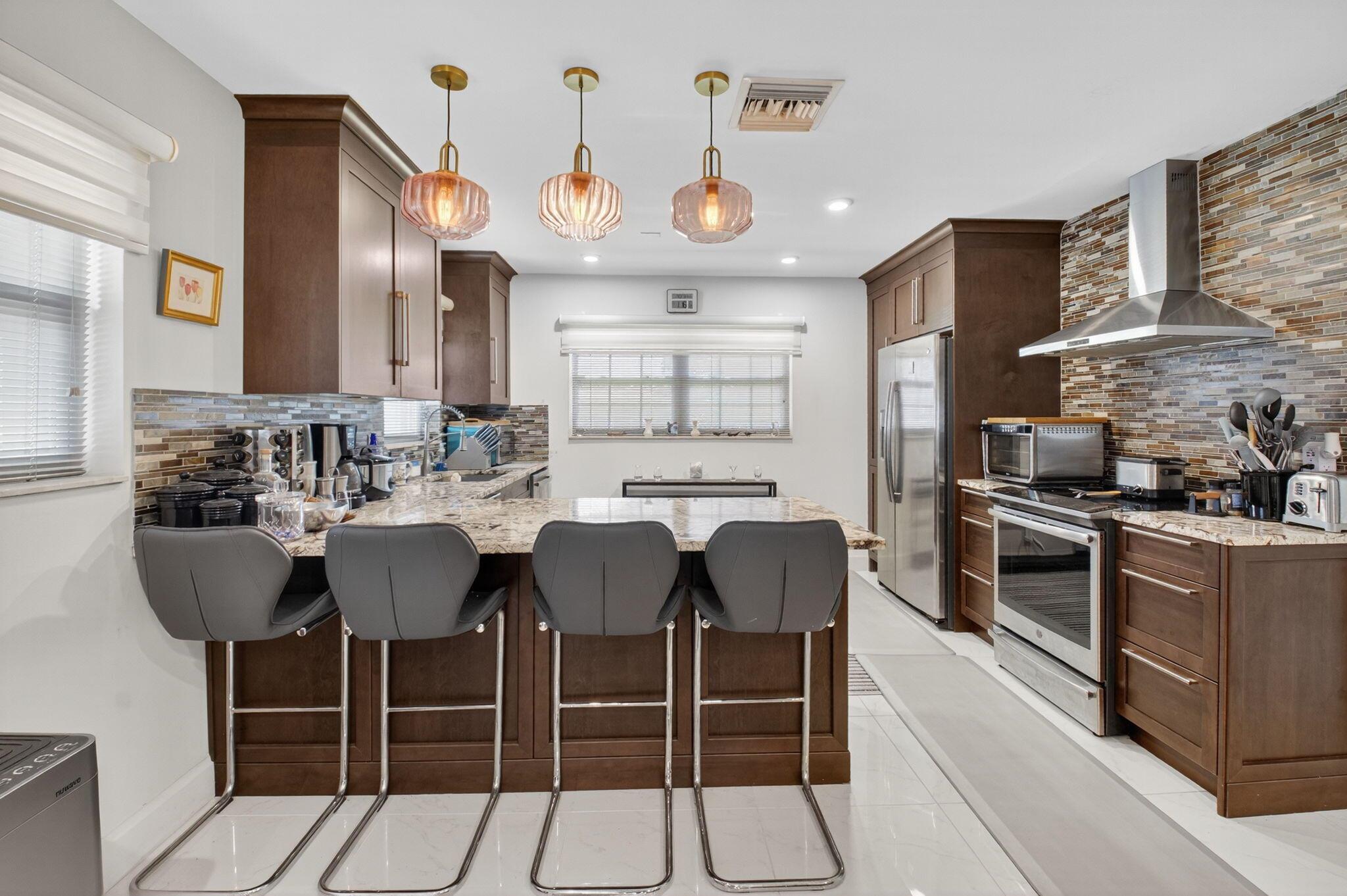 737 Whippoorwill Lane