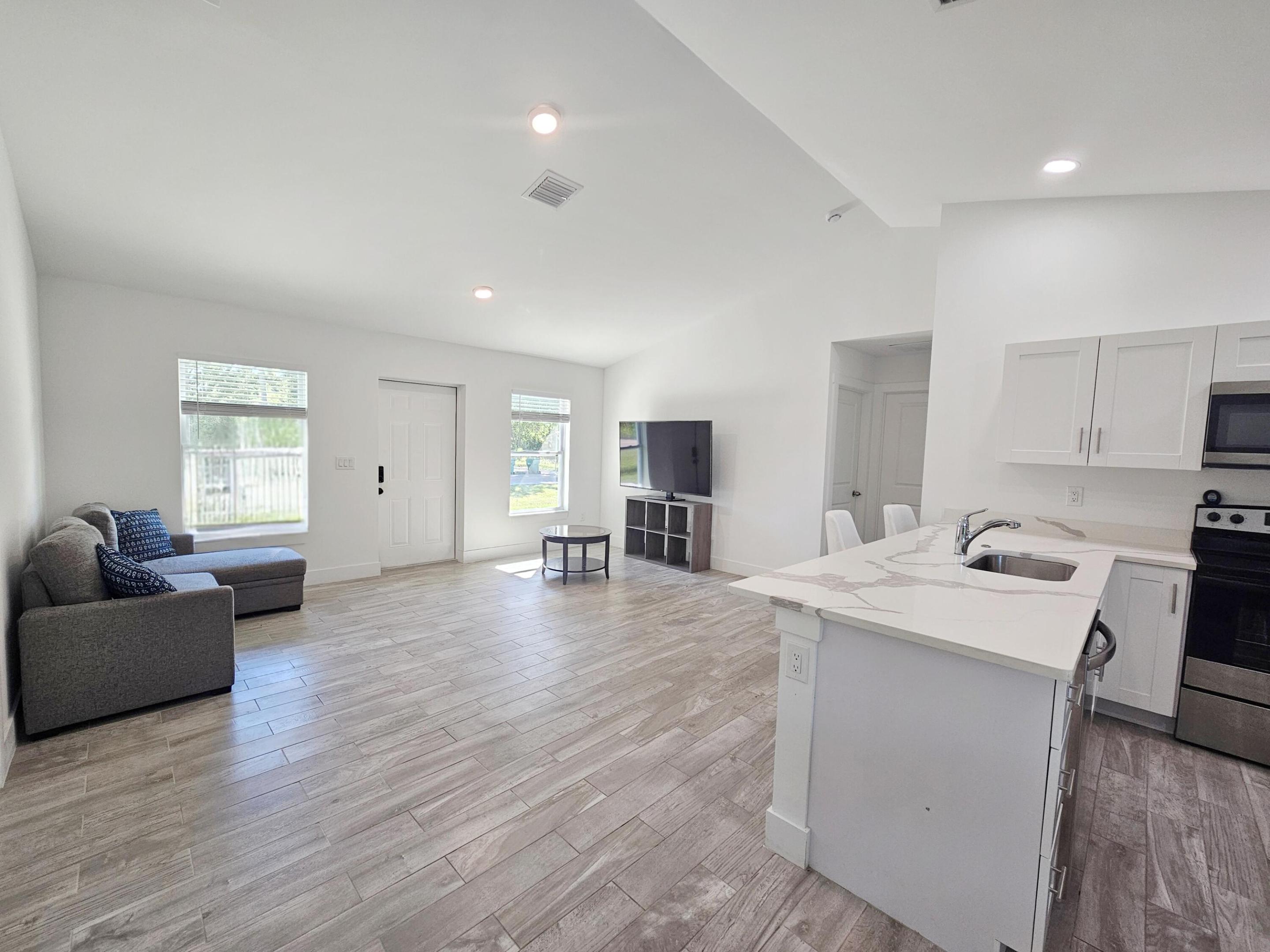 2447 NW 5th Street