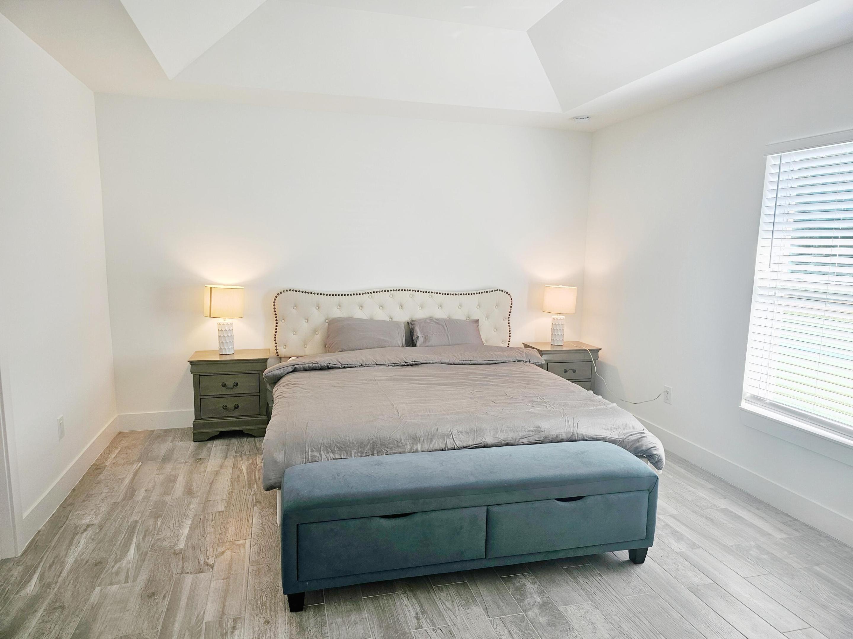 2447 NW 5th Street