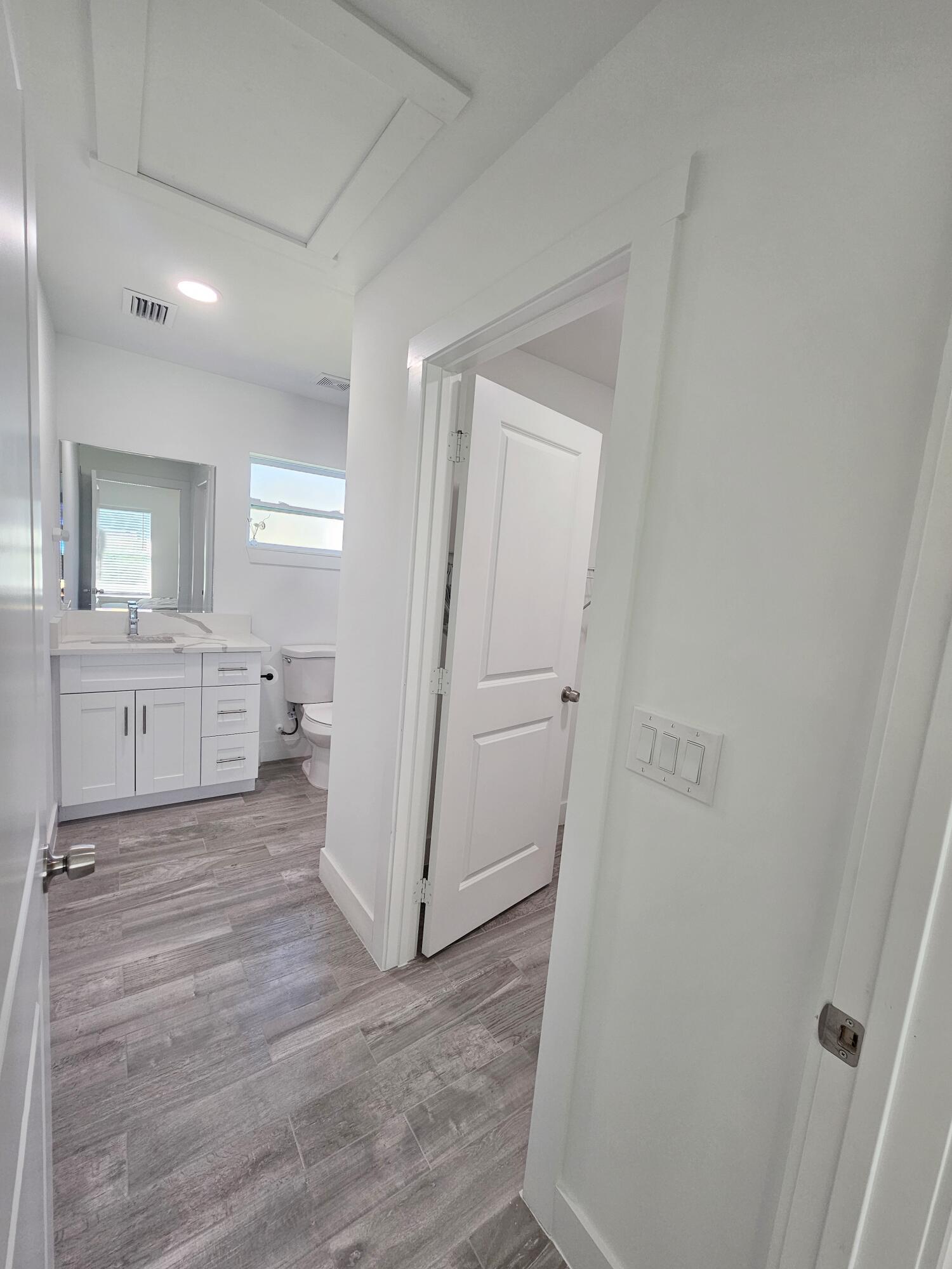 2447 NW 5th Street