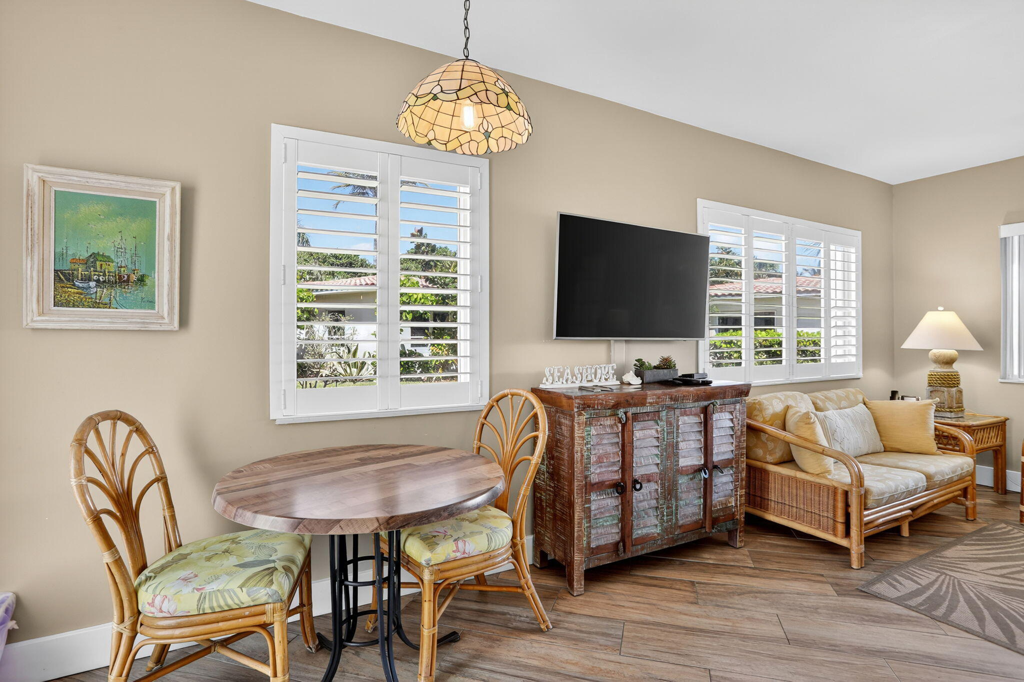1225 Hillsboro Mile N2