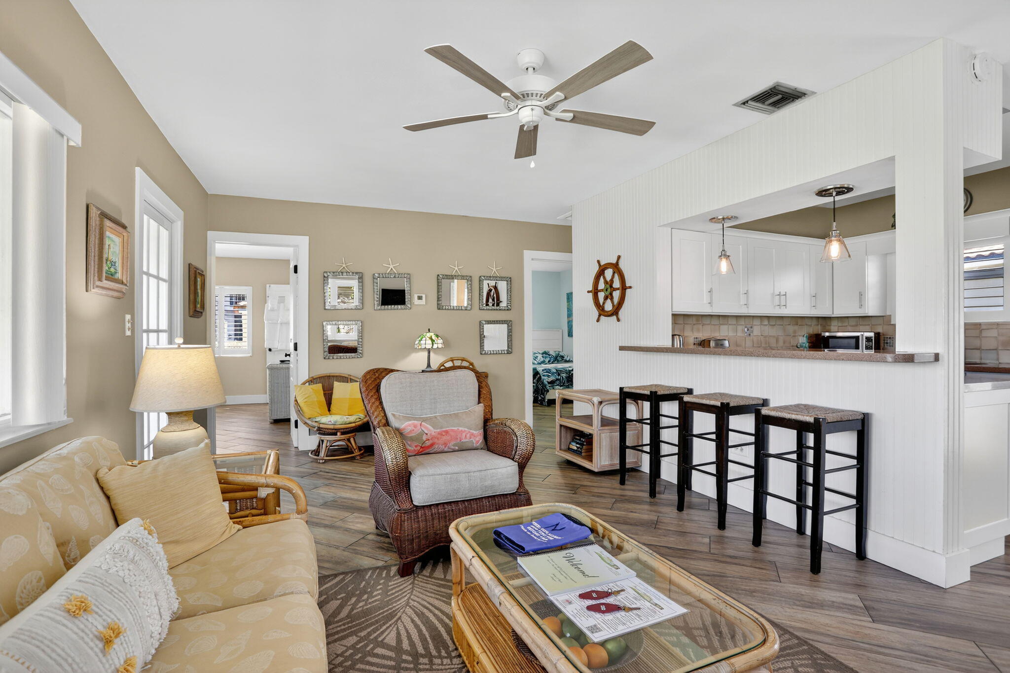 1225 Hillsboro Mile N2