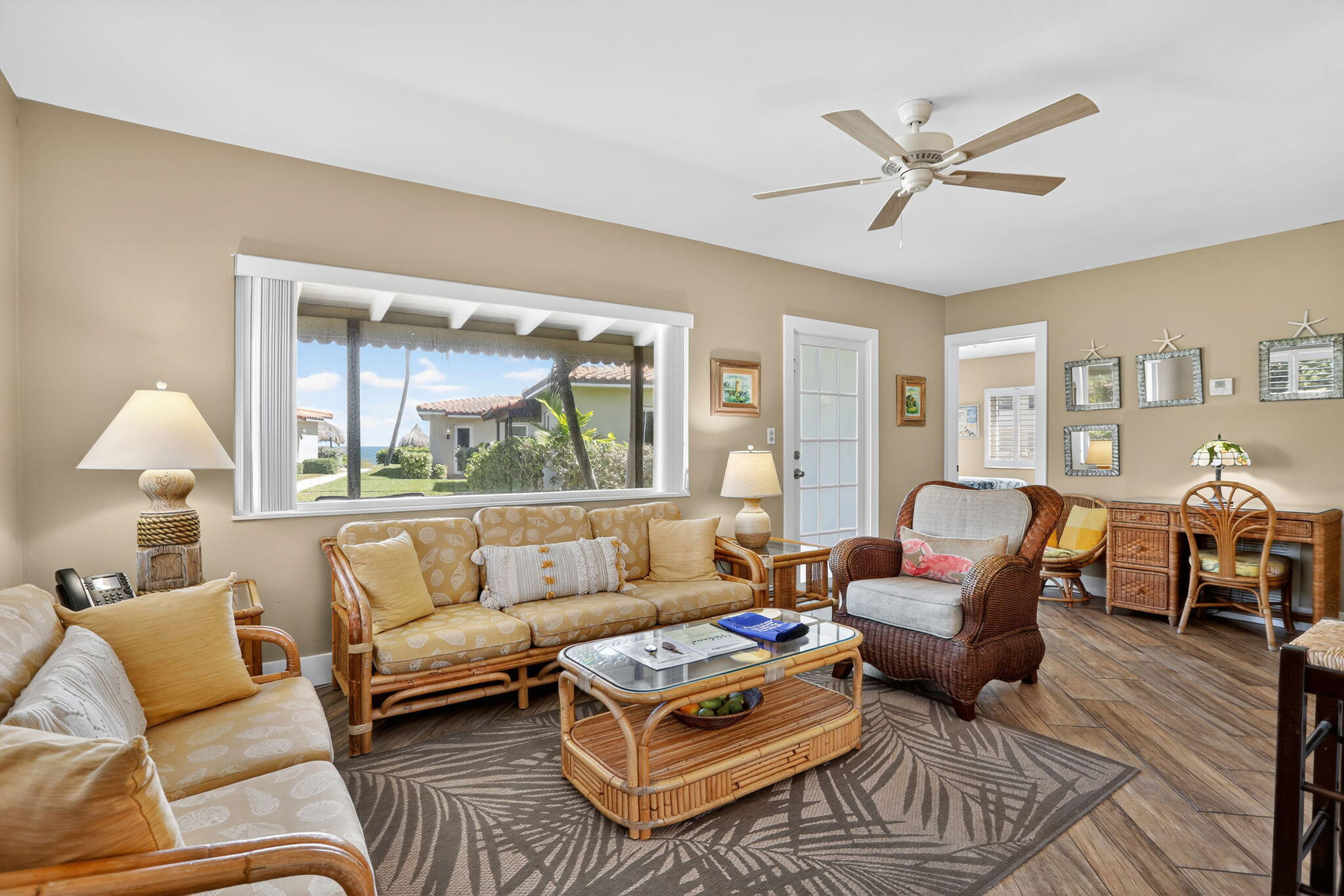 1225 Hillsboro Mile N2