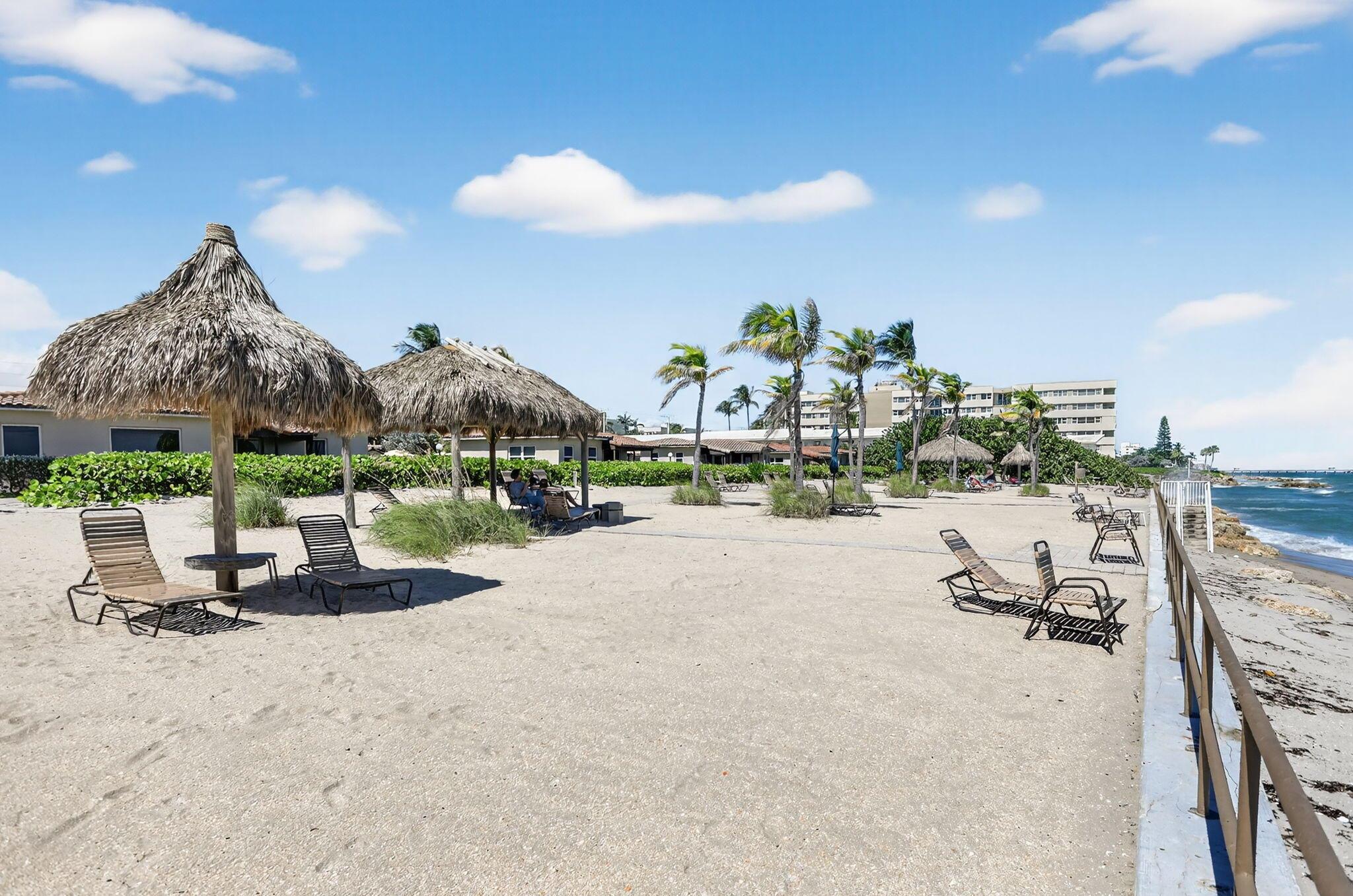 1225 Hillsboro Mile N2