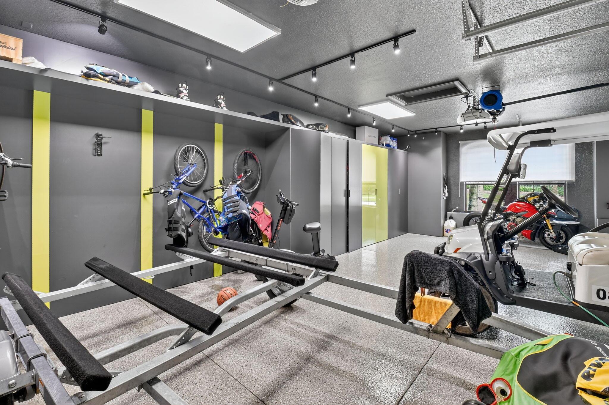 16892 Strasbourg Lane