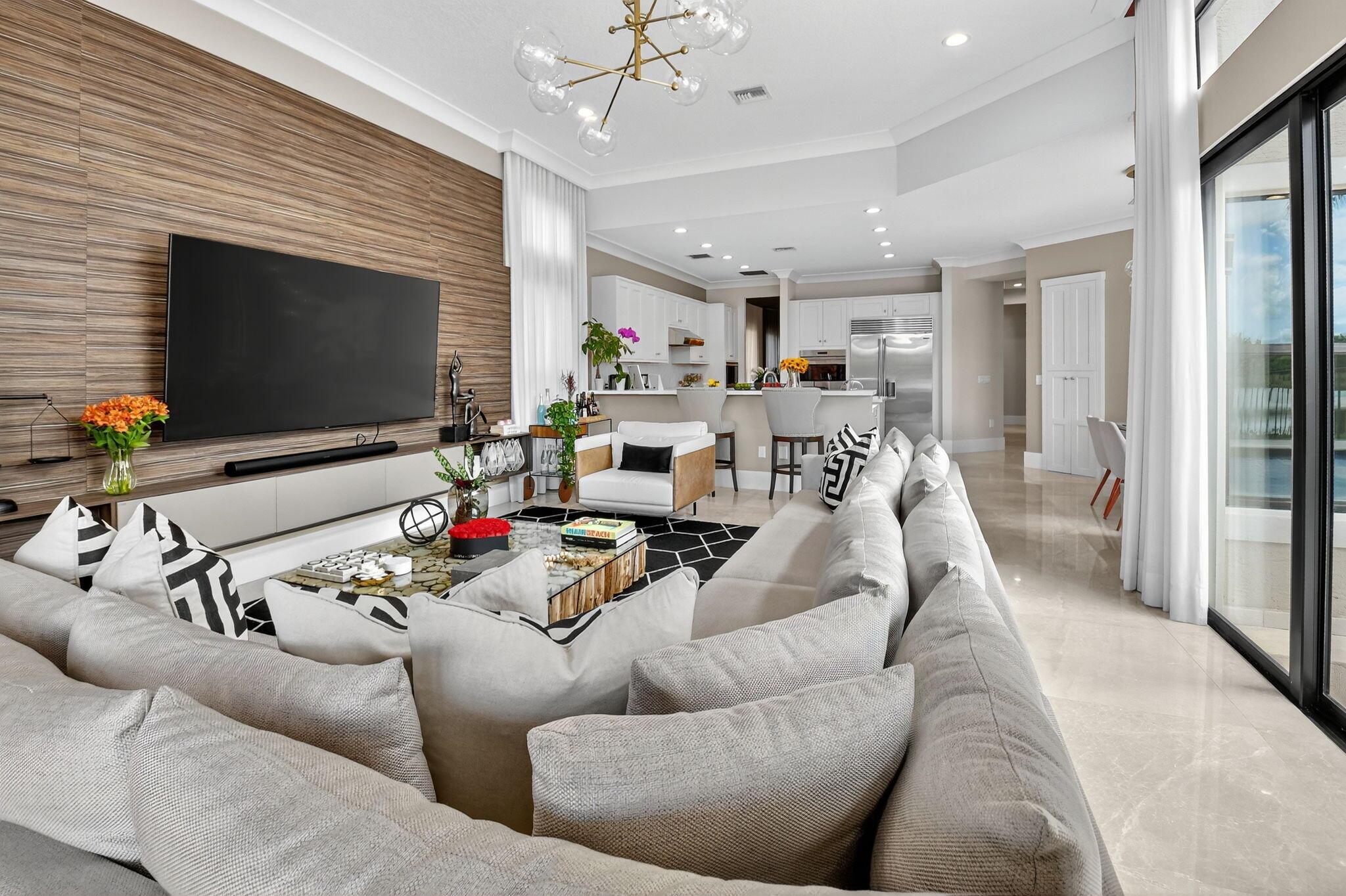 16892 Strasbourg Lane