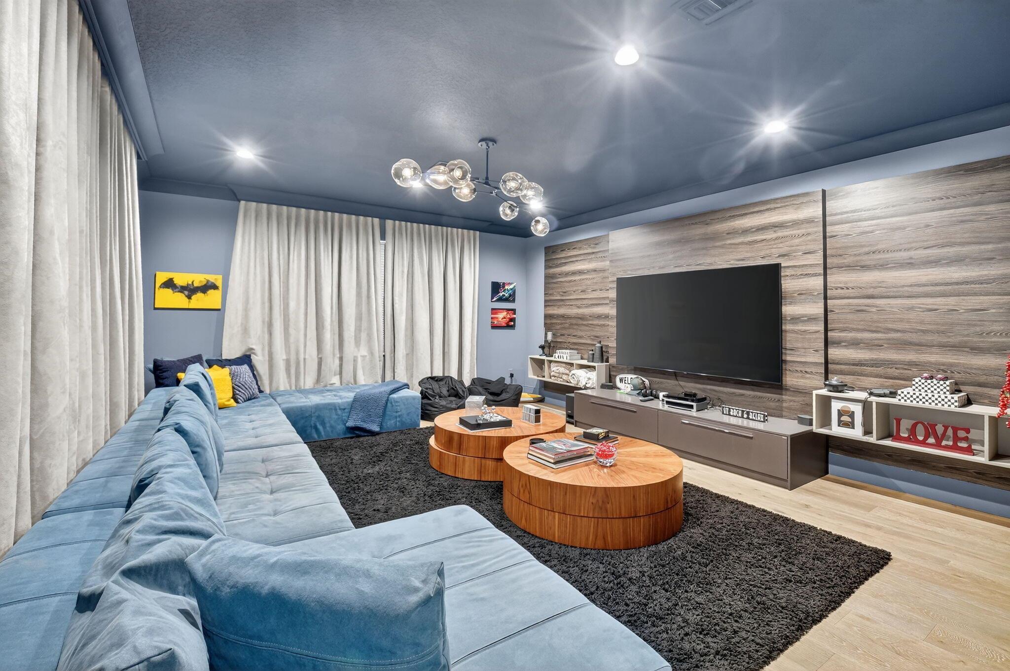 16892 Strasbourg Lane