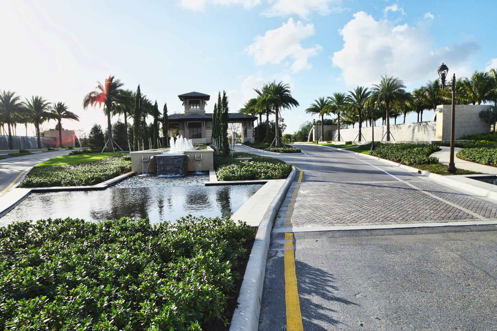 16892 Strasbourg Lane